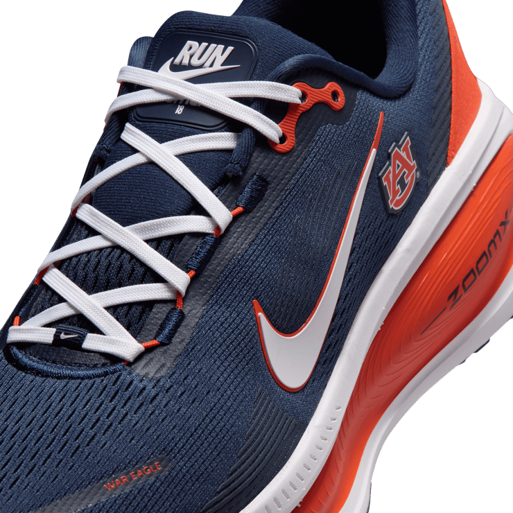 Nike Vomero 18 Auburn Angle 3