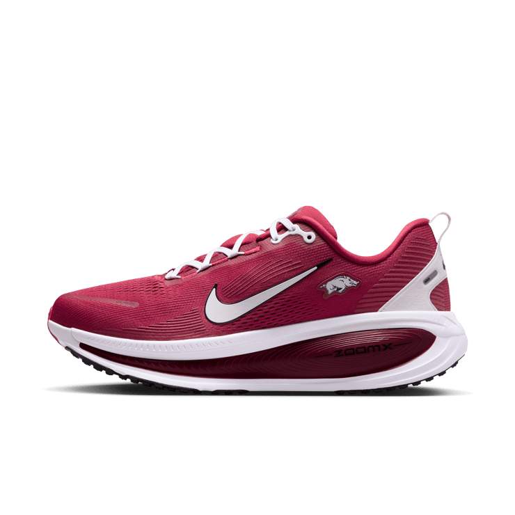 Nike Vomero 18 Arkansas Angle 0