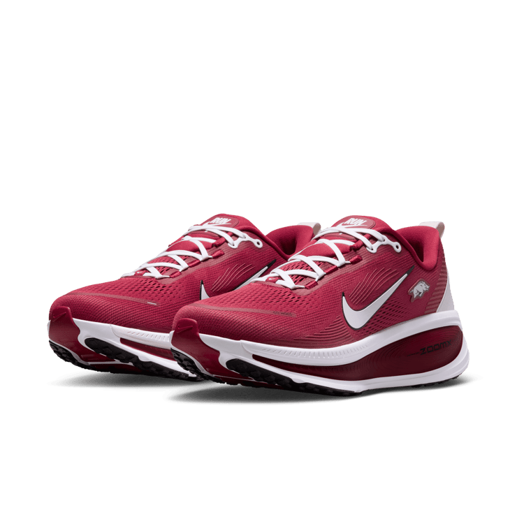 Nike Vomero 18 Arkansas Angle 4