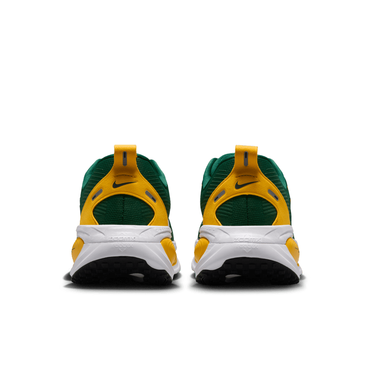 Nike Vomero 18 Baylor Angle 5