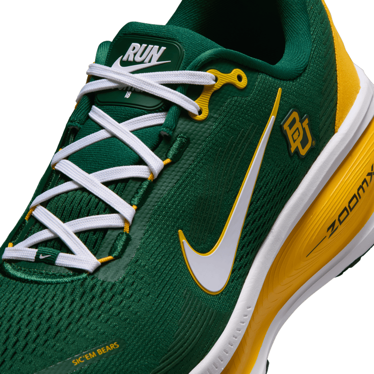 Nike Vomero 18 Baylor Angle 6
