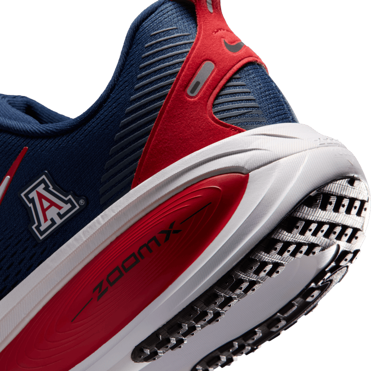 Nike Vomero 18 Arizona Angle 7