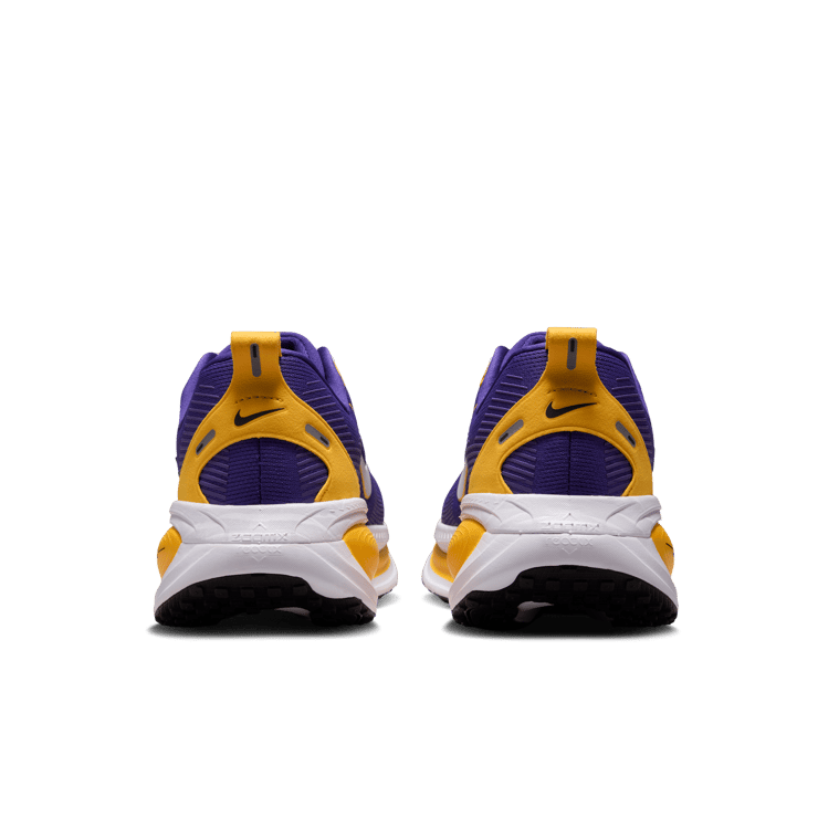 Nike Vomero 18 LSU Angle 4