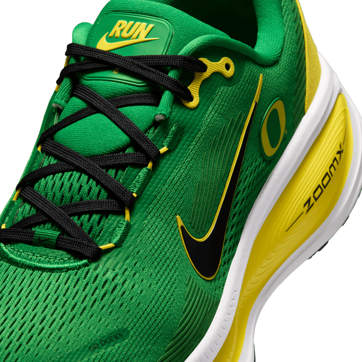 Nike Vomero 18 Oregon Angle 6