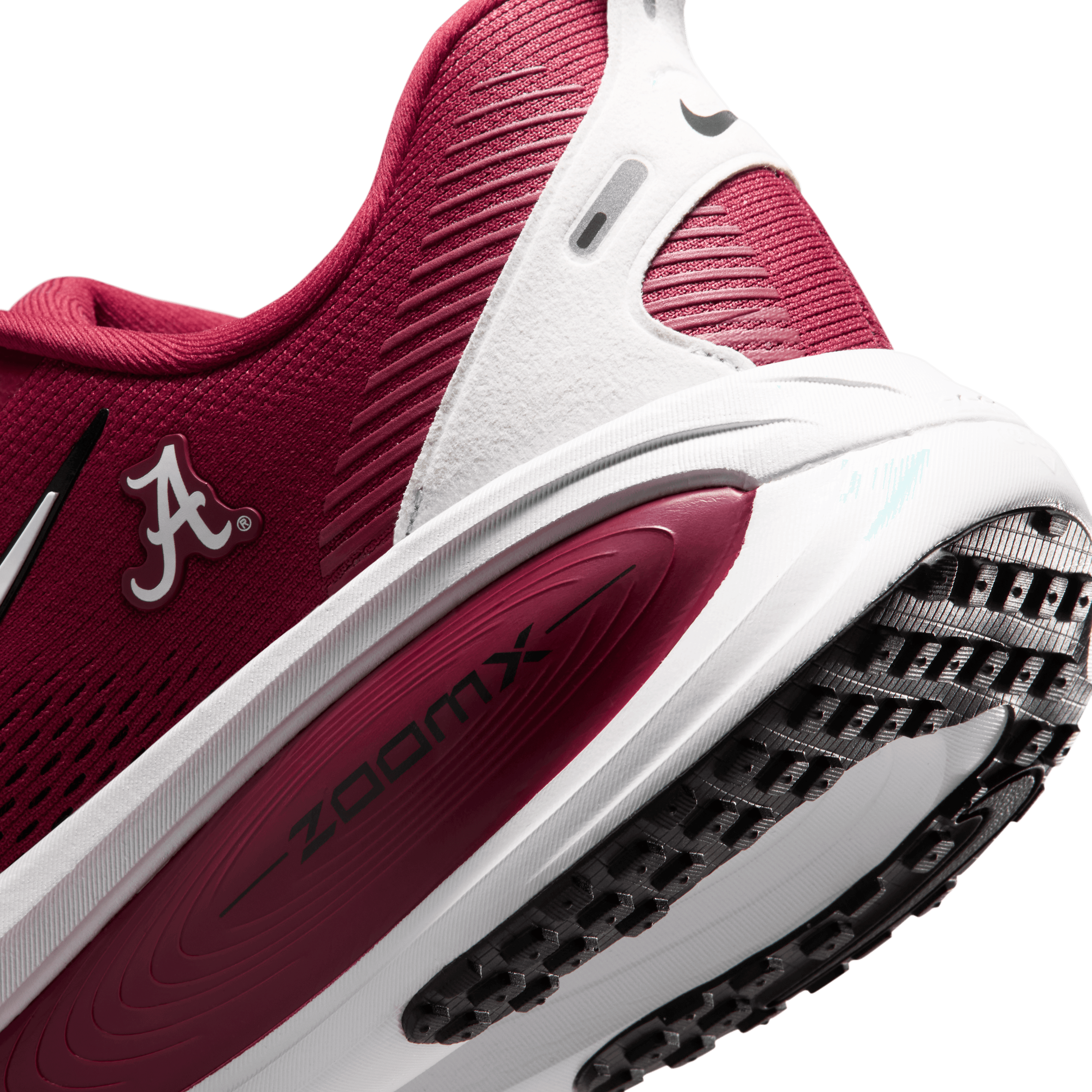 Nike Vomero 18 Alabama Angle 7