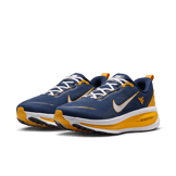 Nike Vomero 18 West Virginia Angle 3