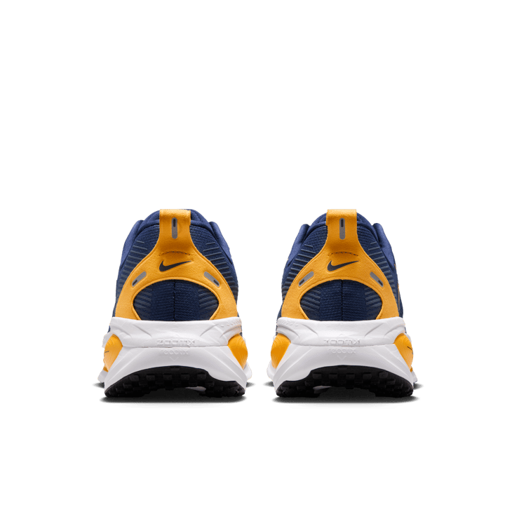 Nike Vomero 18 West Virginia Angle 4