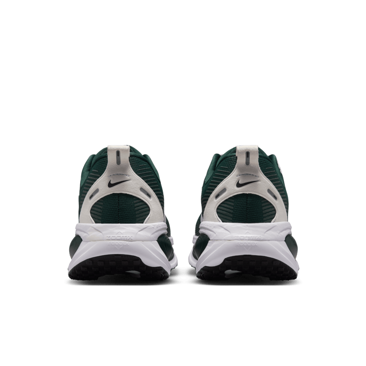 Nike Vomero 18 Michigan State Angle 5