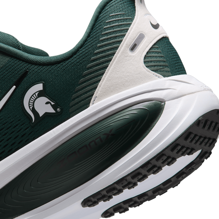 Nike Vomero 18 Michigan State Angle 7