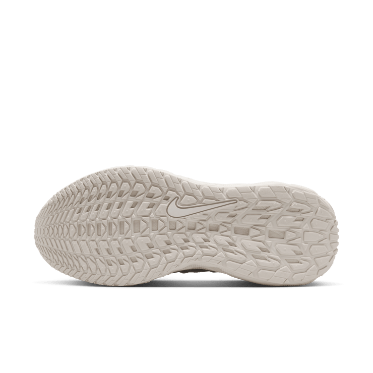 Nike Ava Edge Summit White Angle 1