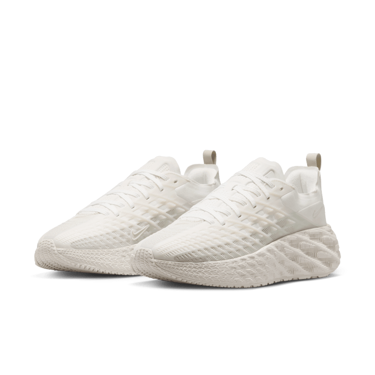Nike Ava Edge Summit White Angle 4