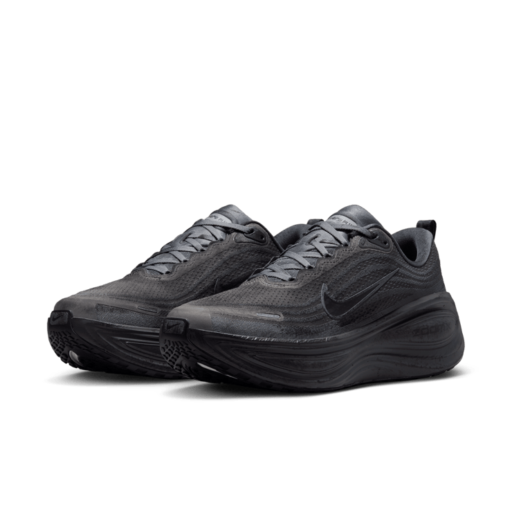 Nike Vomero Plus Berlin Marathon Angle 4
