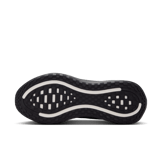 Nike Vomero Plus Berlin Marathon Angle 1