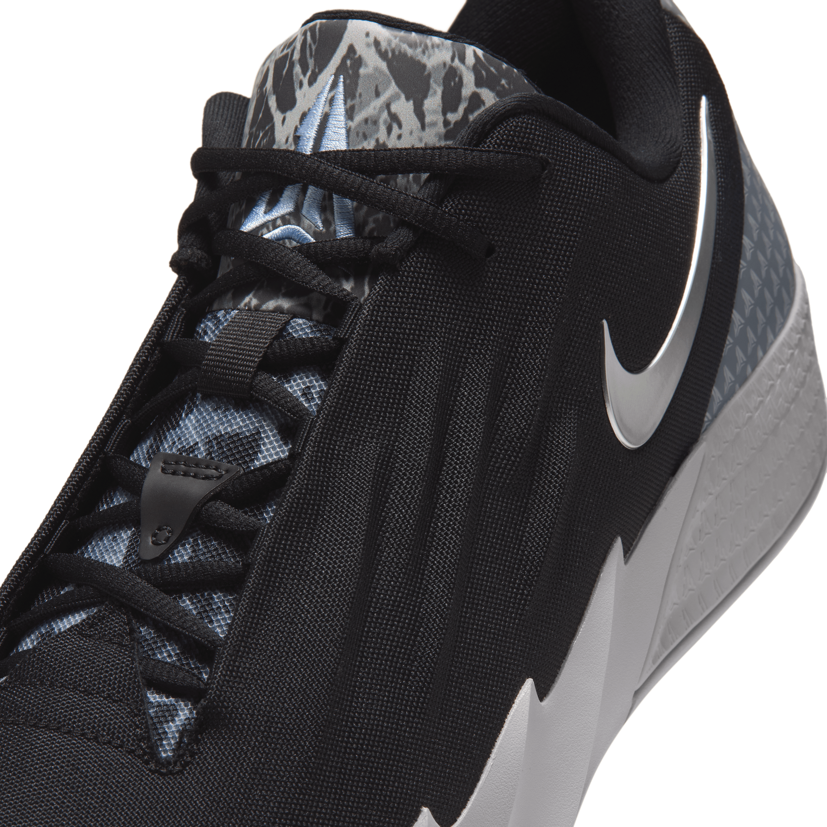 Nike Twelve Time Dark Woods Angle 6