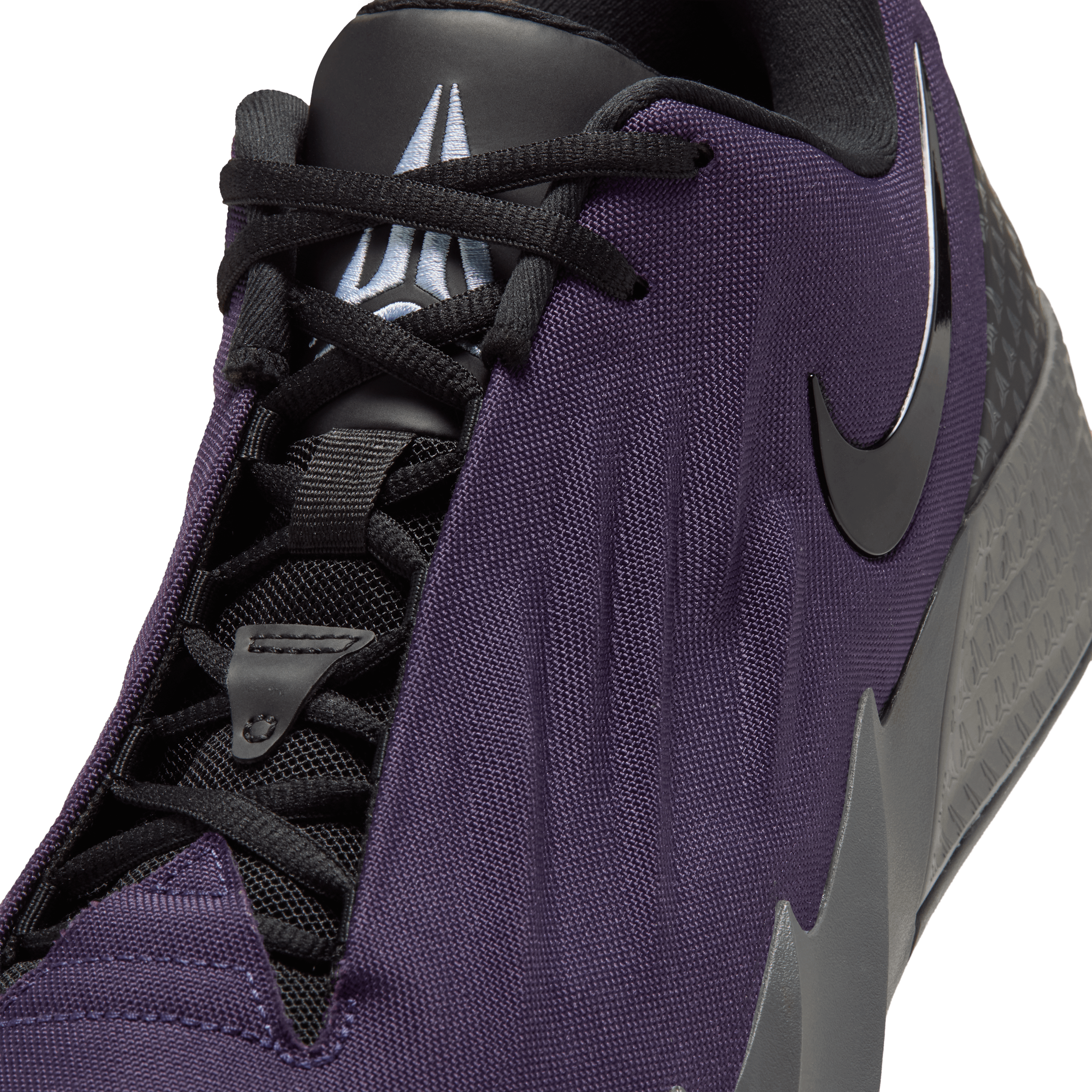 Nike Twelve Time Nightmare Angle 4
