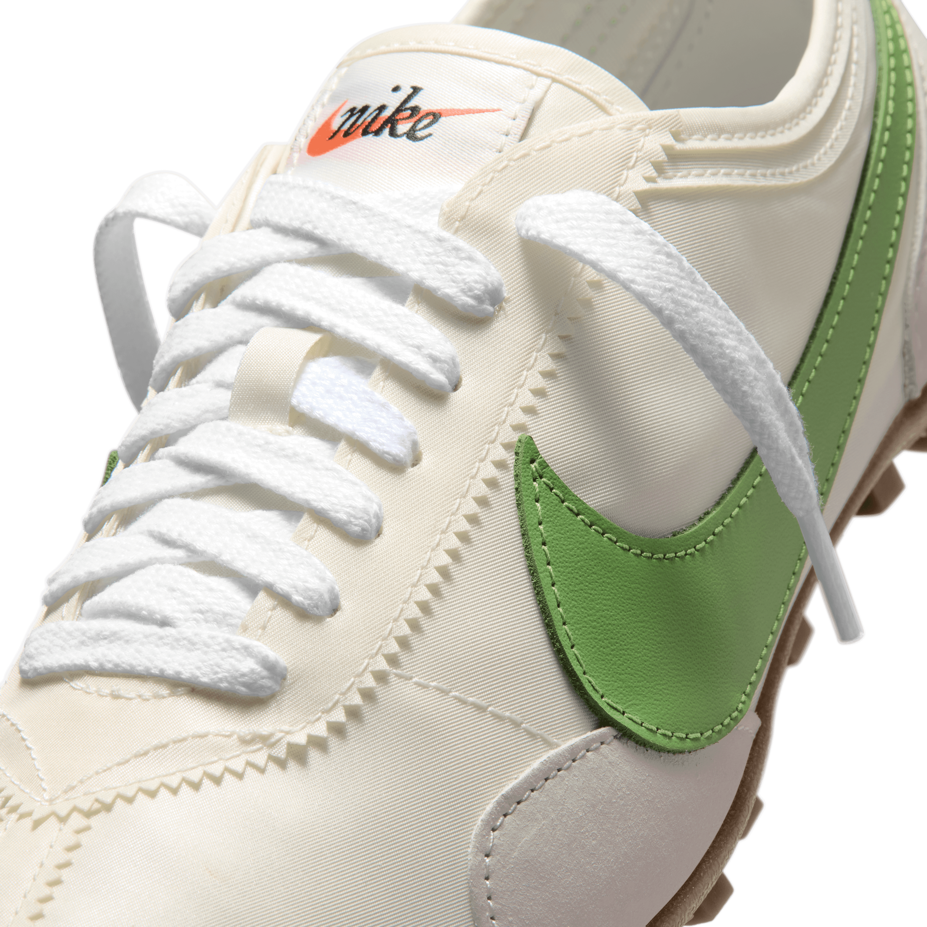 Nike Moon Shoe OG Sail Chlorophyll (W) Angle 6