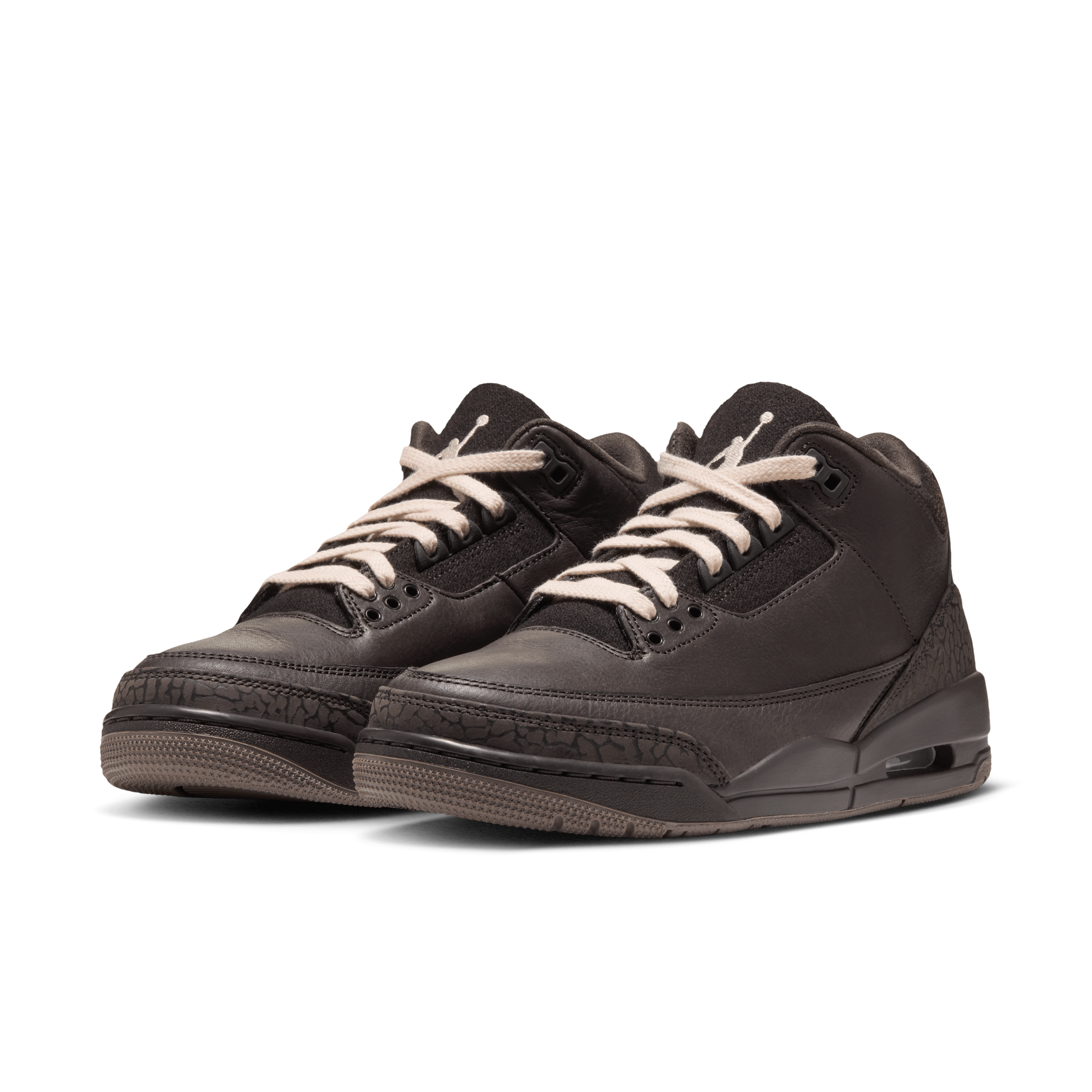 Air Jordan 3 Retro Fireside (W) Angle 4