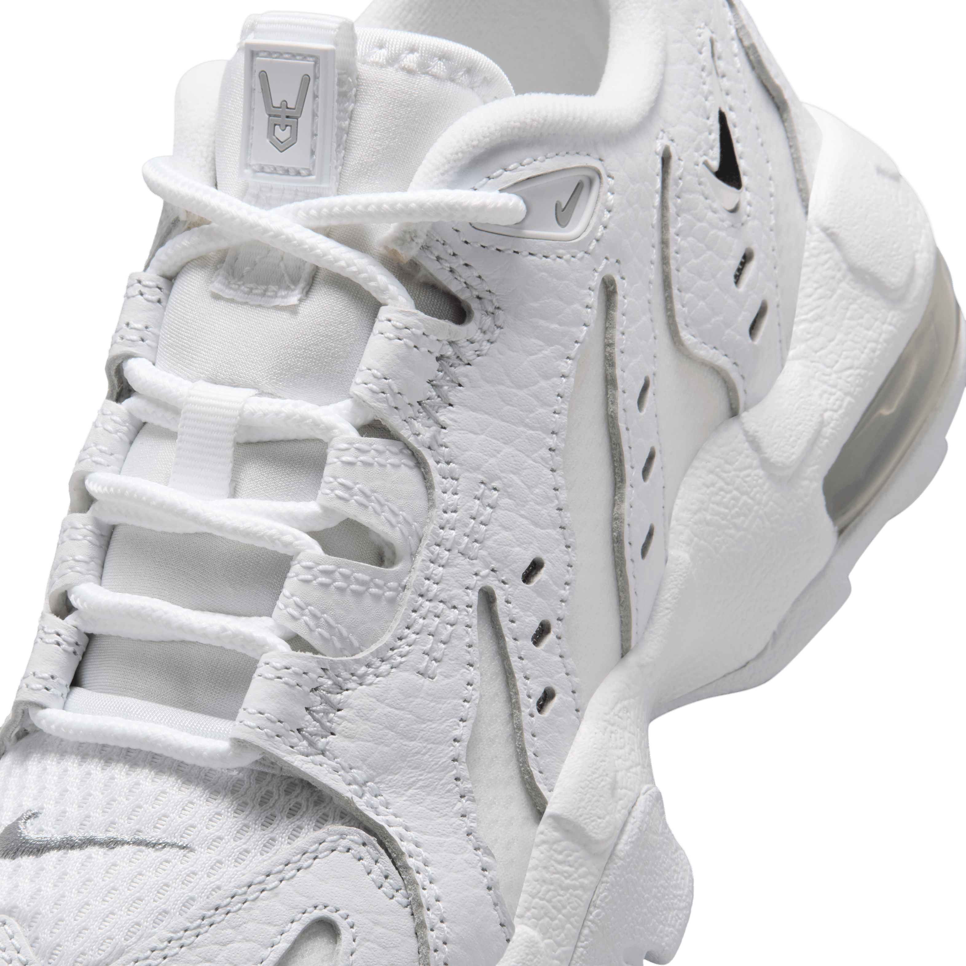 Nike Air DT Max 96 Low Triple White (GS) Angle 6