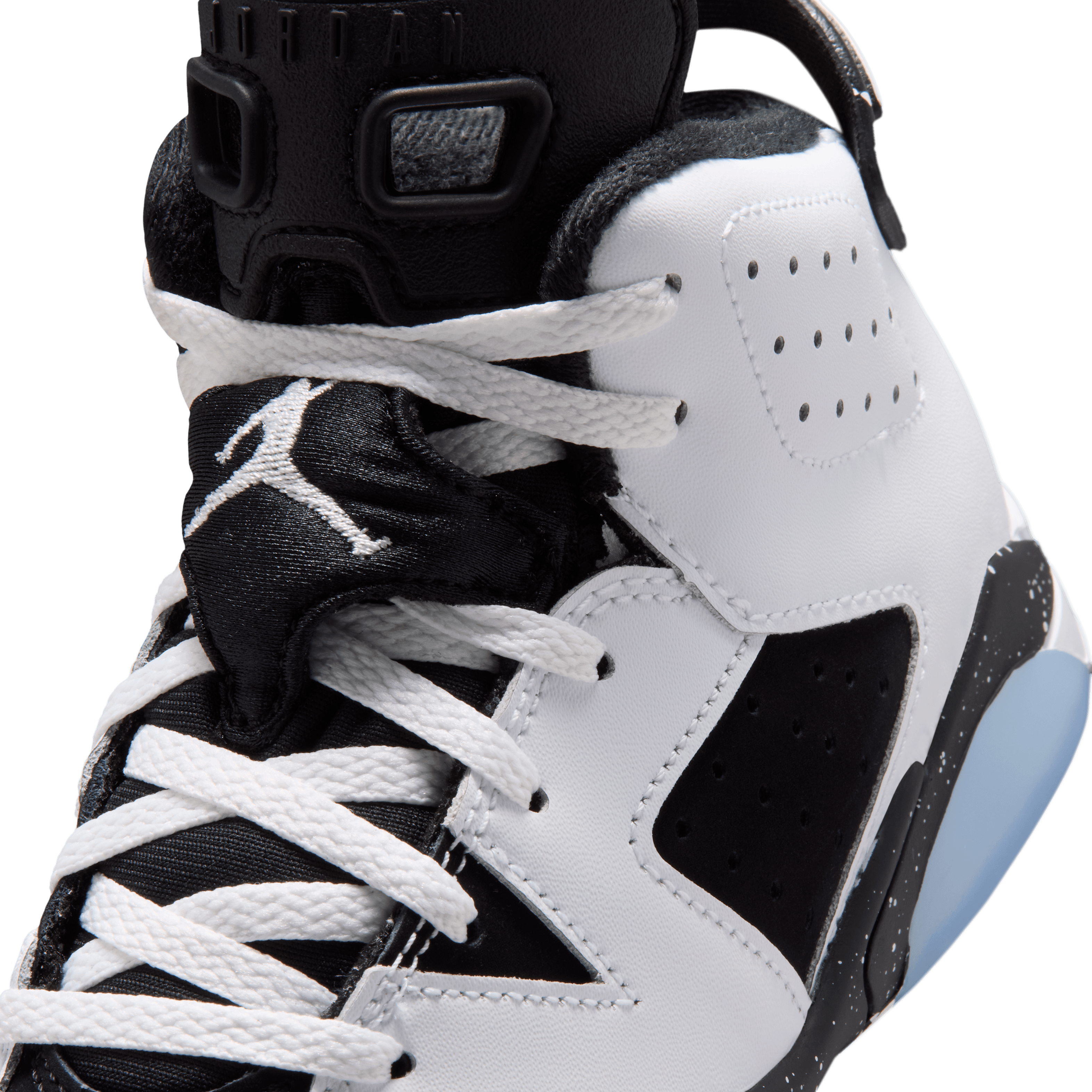 Air Jordan 6 Retro Oreo (2026) (PS) Angle 6