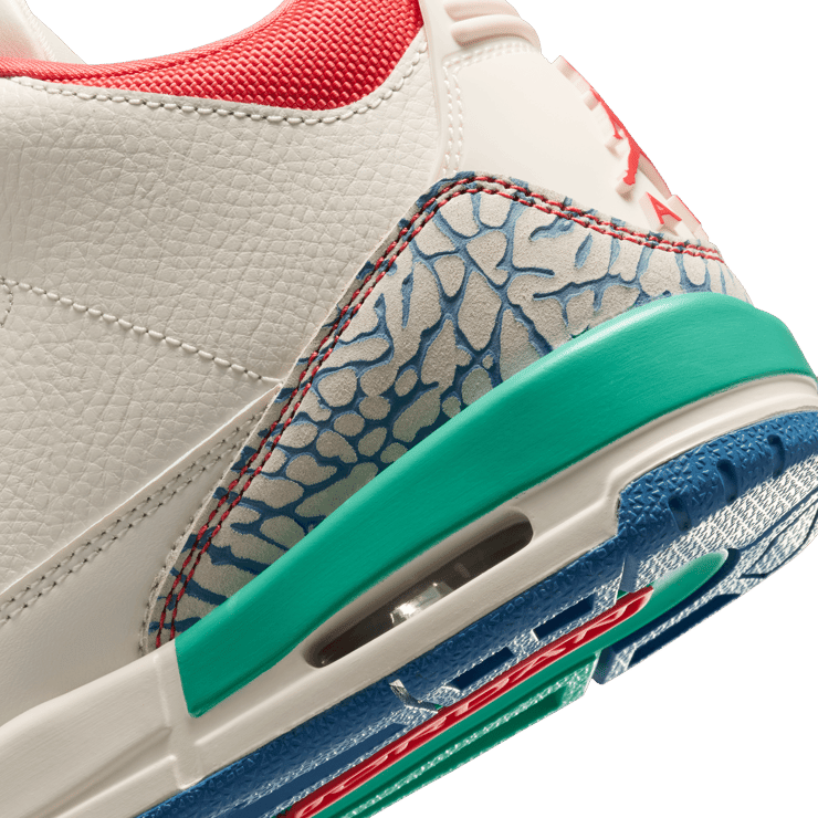 Air Jordan 3 Retro Chalk Track Red (GS)  Angle 7