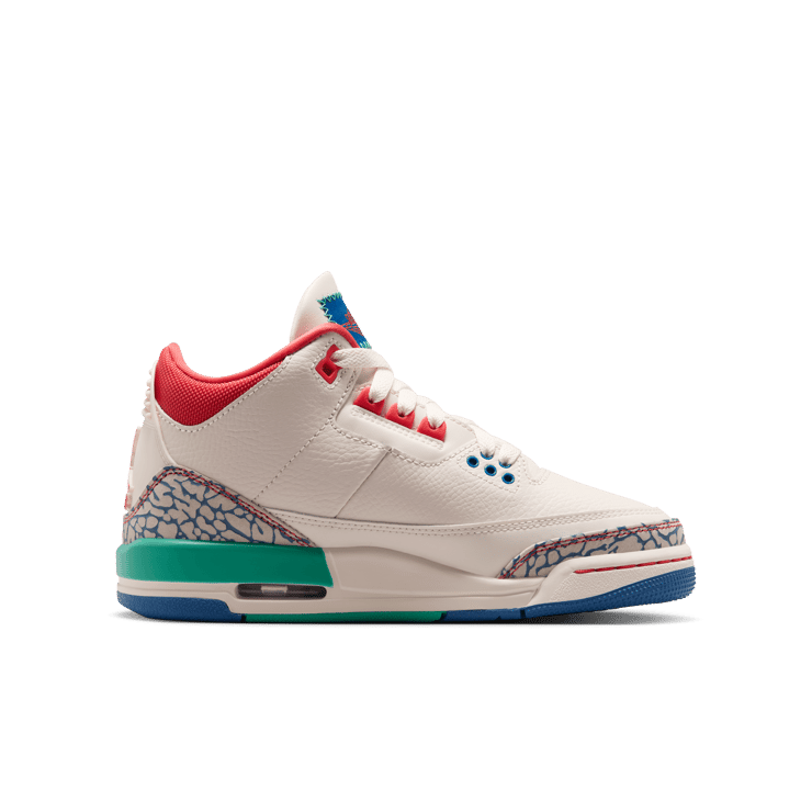 Air Jordan 3 Retro Chalk Track Red (GS)  Angle 2