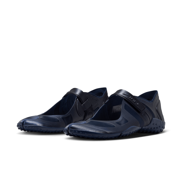 NikeSKIMS Rift Satin Obsidian (W) Angle 4