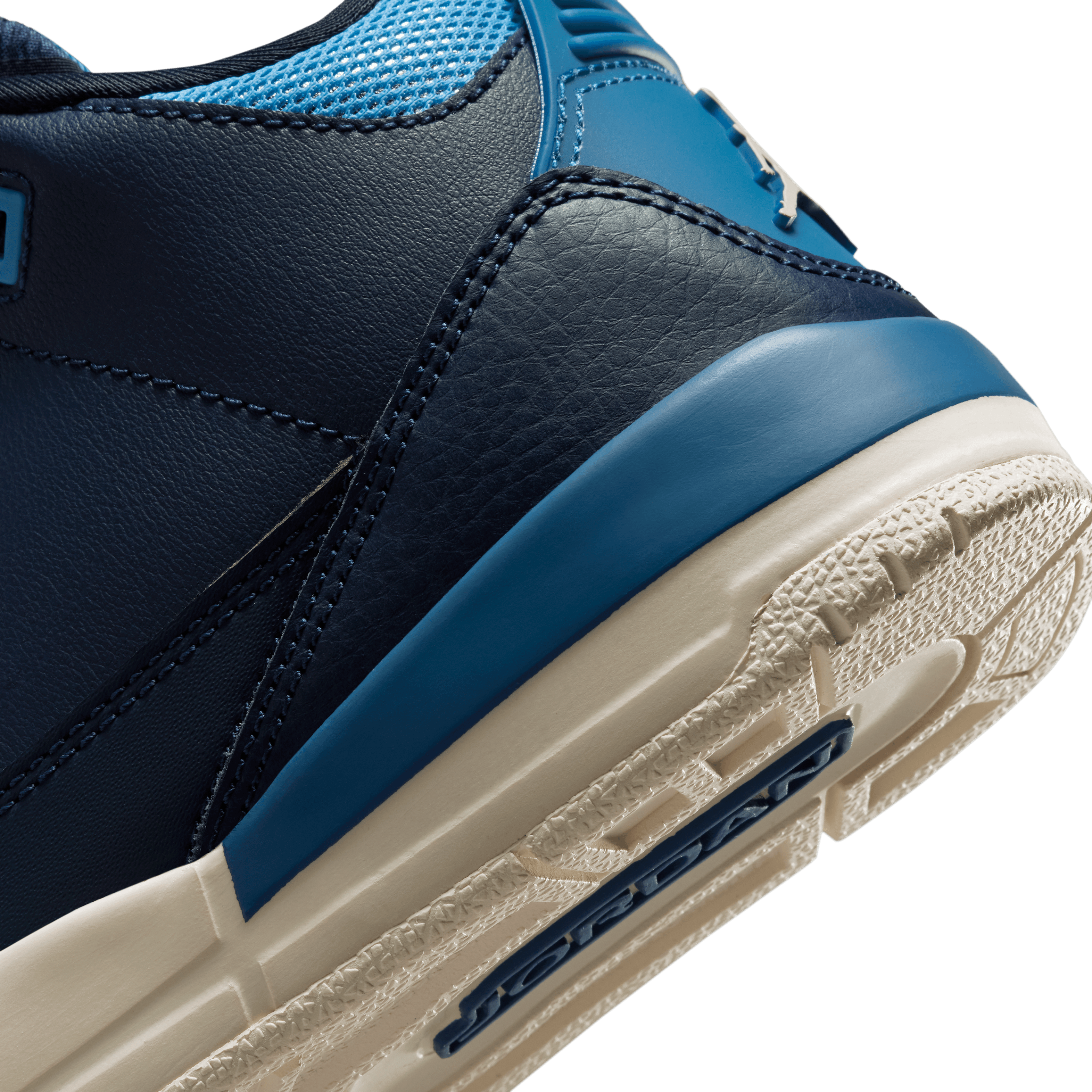 Air Jordan 3 Sports Renaissance (PS) Angle 7