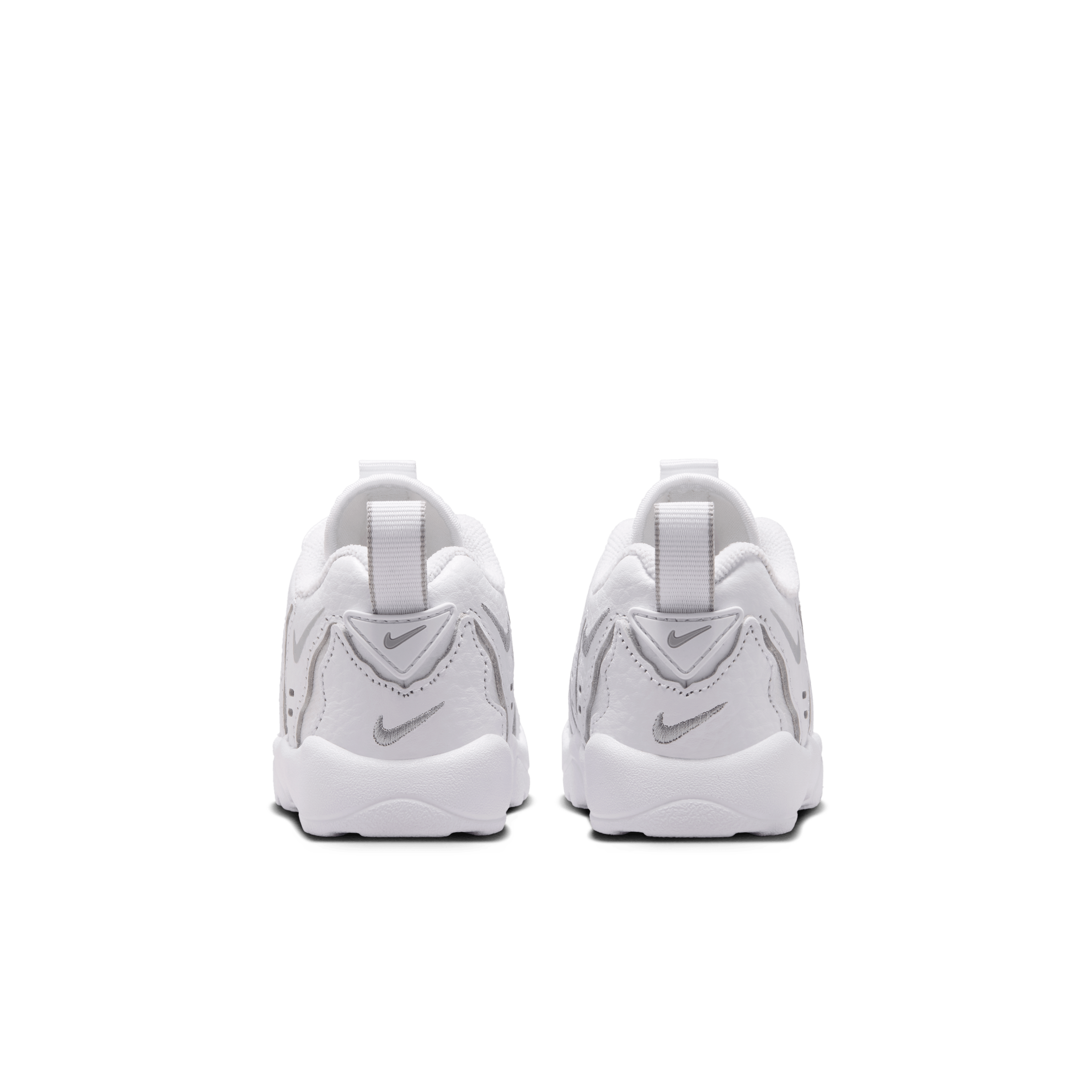 Nike Air DT Max 96 Low Triple White (TD) Angle 5