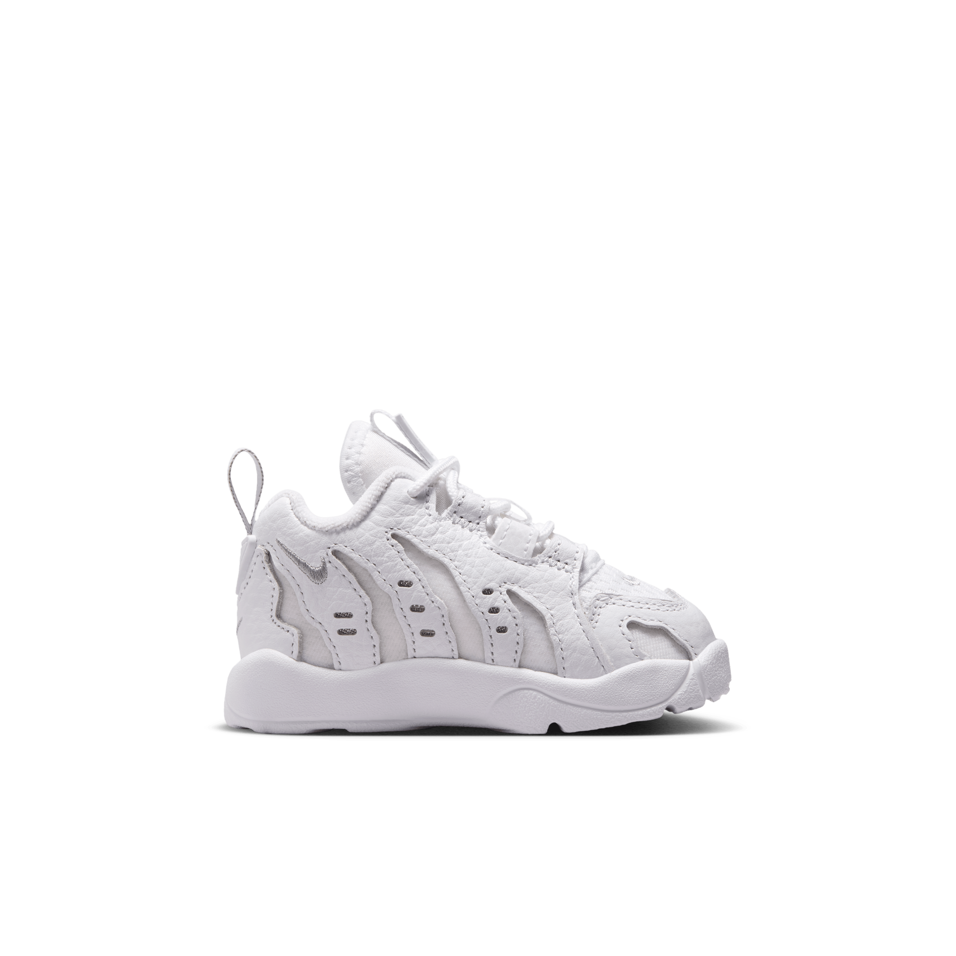 Nike Air DT Max 96 Low Triple White (TD) Angle 2