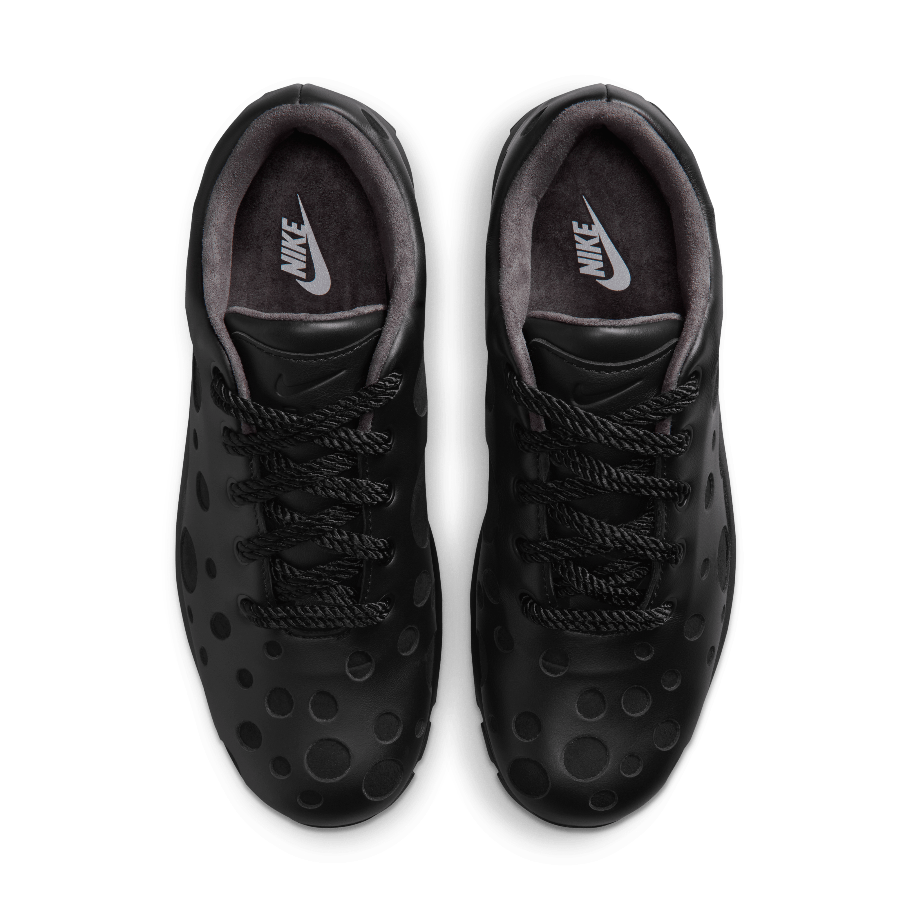 Nike Air Max Goadome Low Dot Pack Black Angle 3