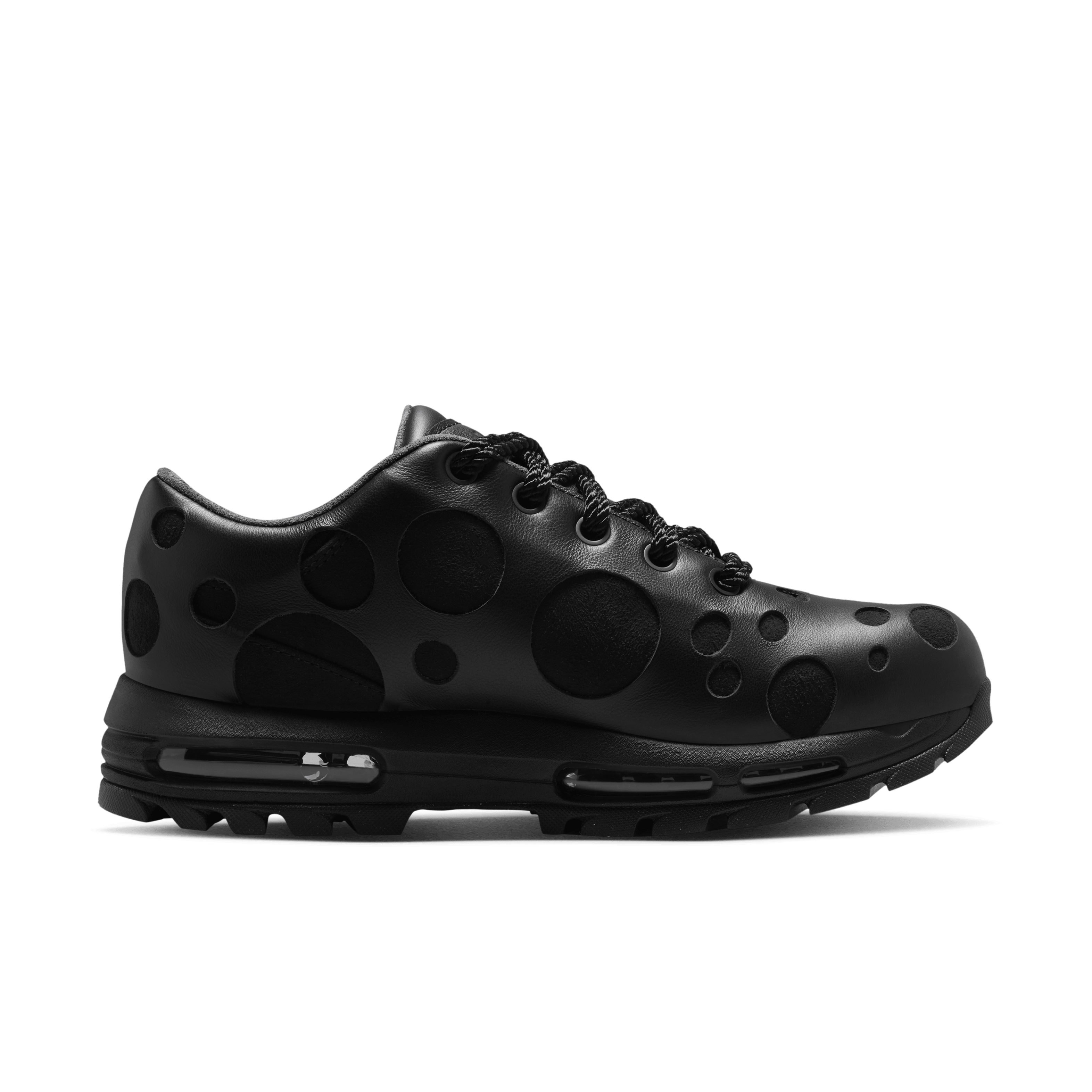 Nike Air Max Goadome Low Dot Pack Black Angle 2
