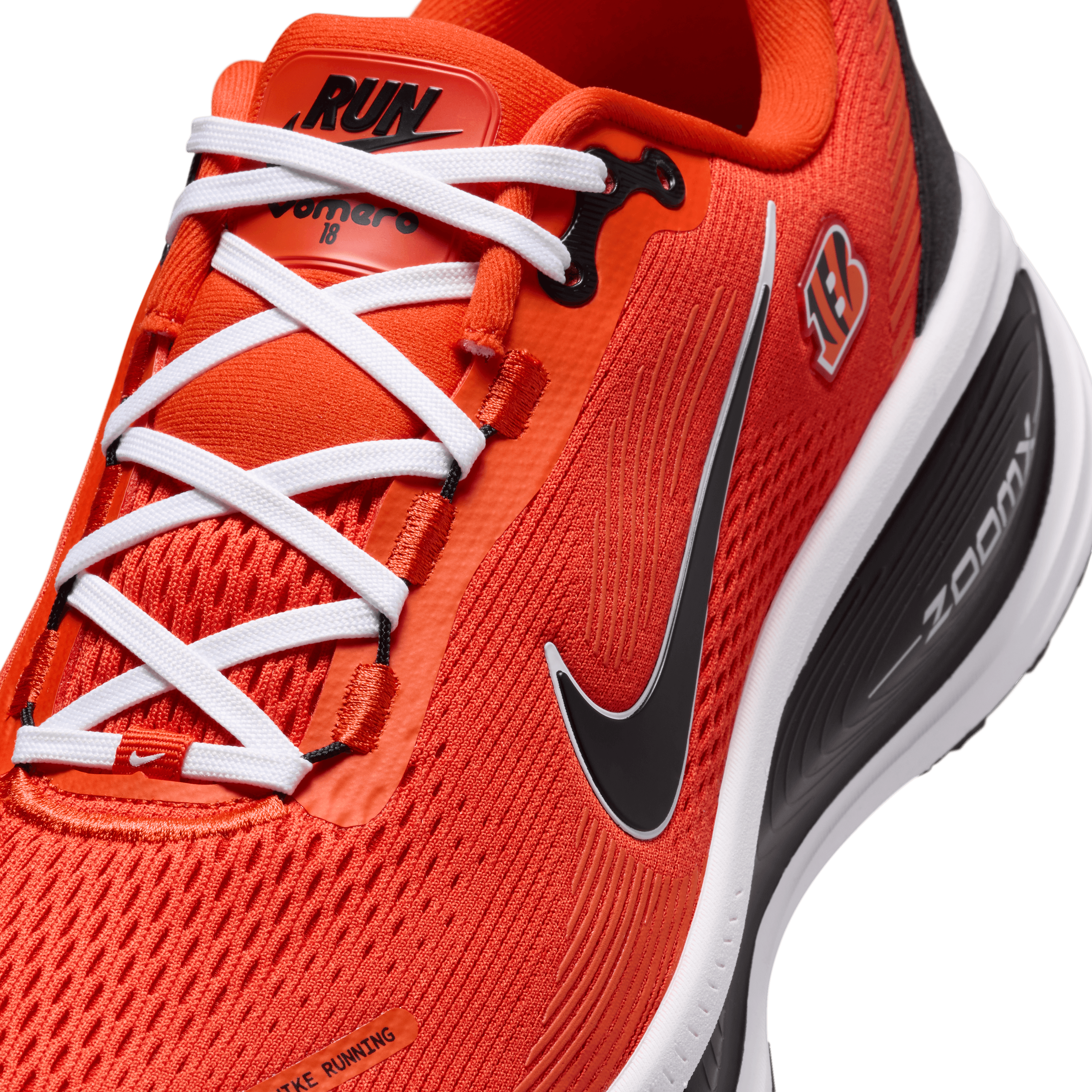 Nike Vomero 18 NFL Cincinnati Bengals Angle 5