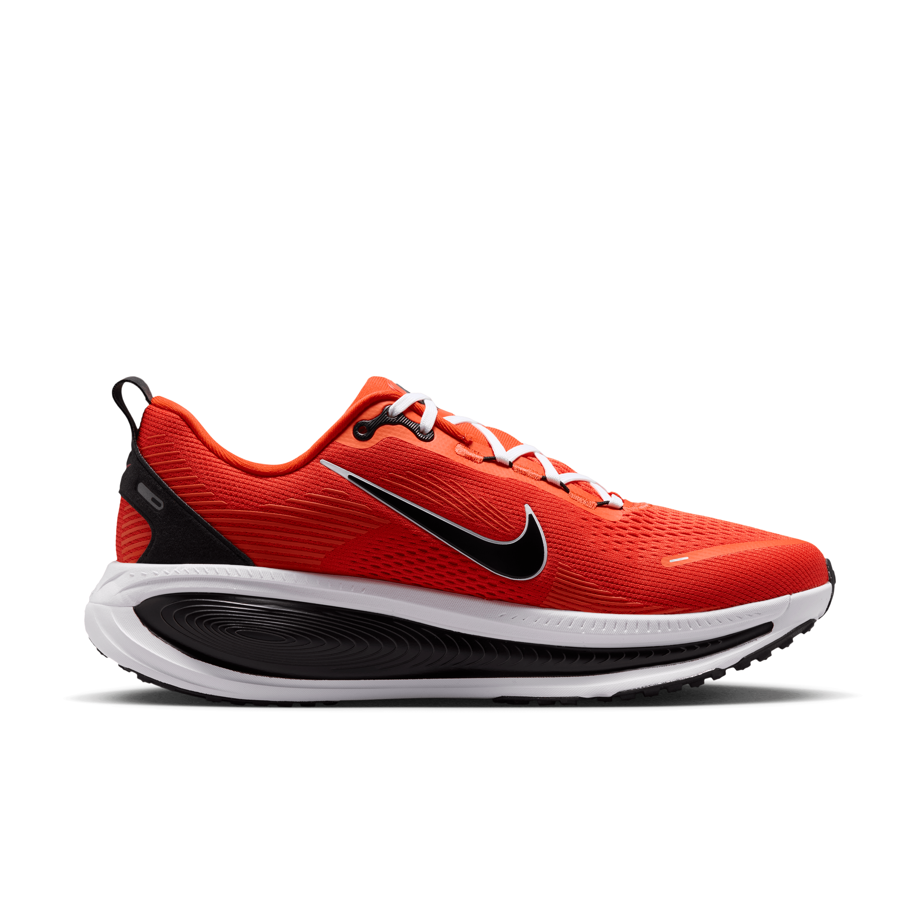 Nike Vomero 18 NFL Cincinnati Bengals Angle 1