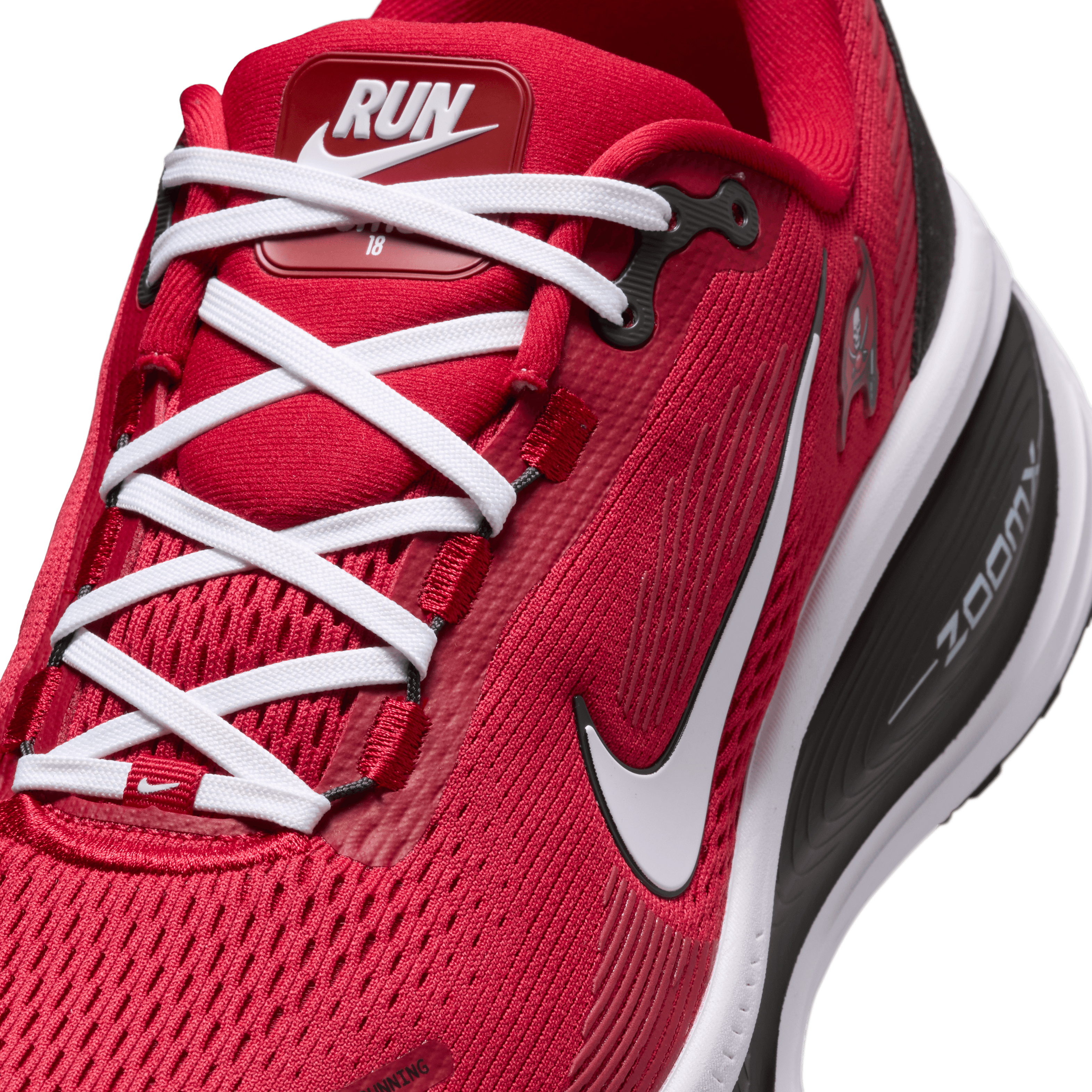 Nike Vomero 18 NFL Tampa Bay Buccaneers Angle 6