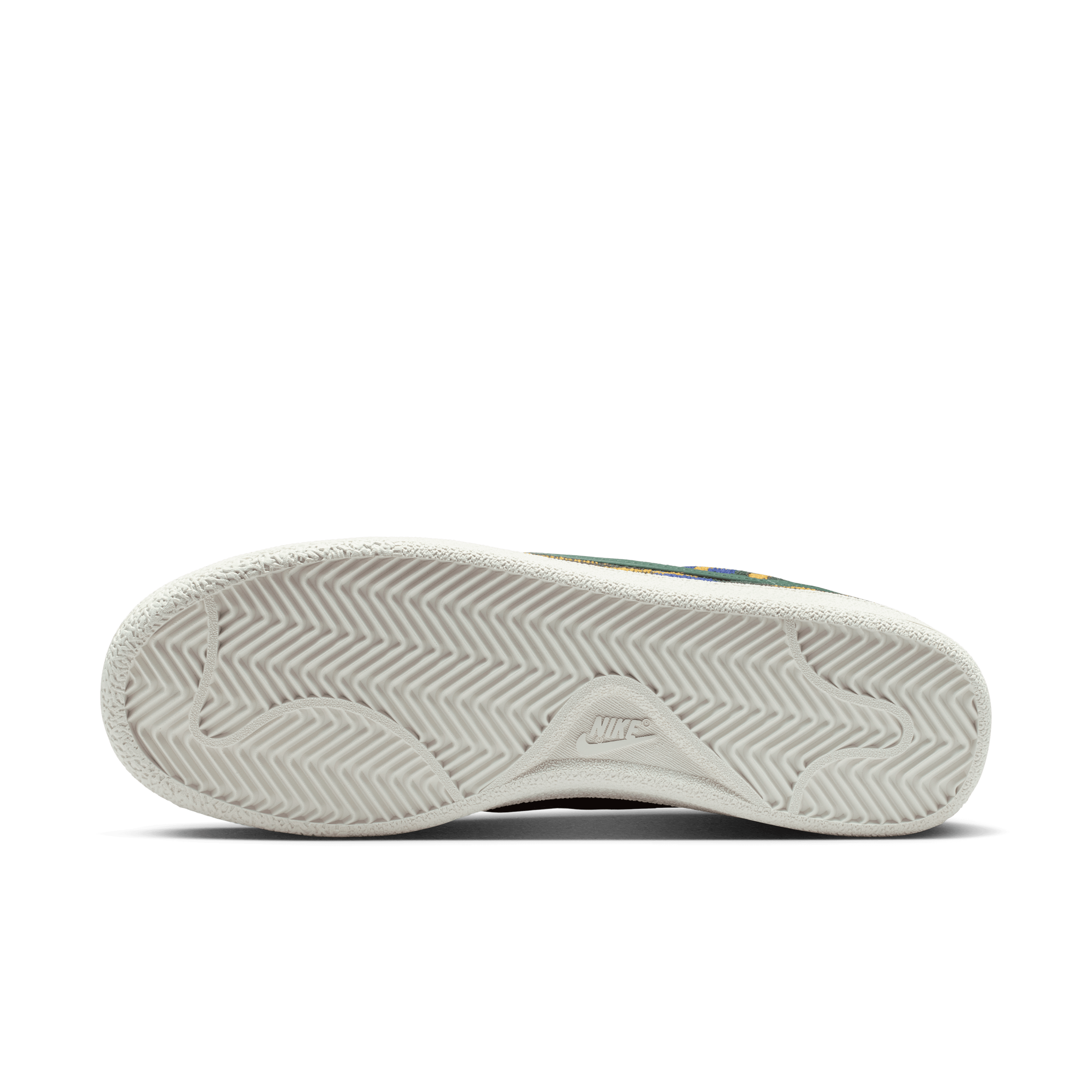 Nike Tennis Classic Premium Fir White Sail Angle 1