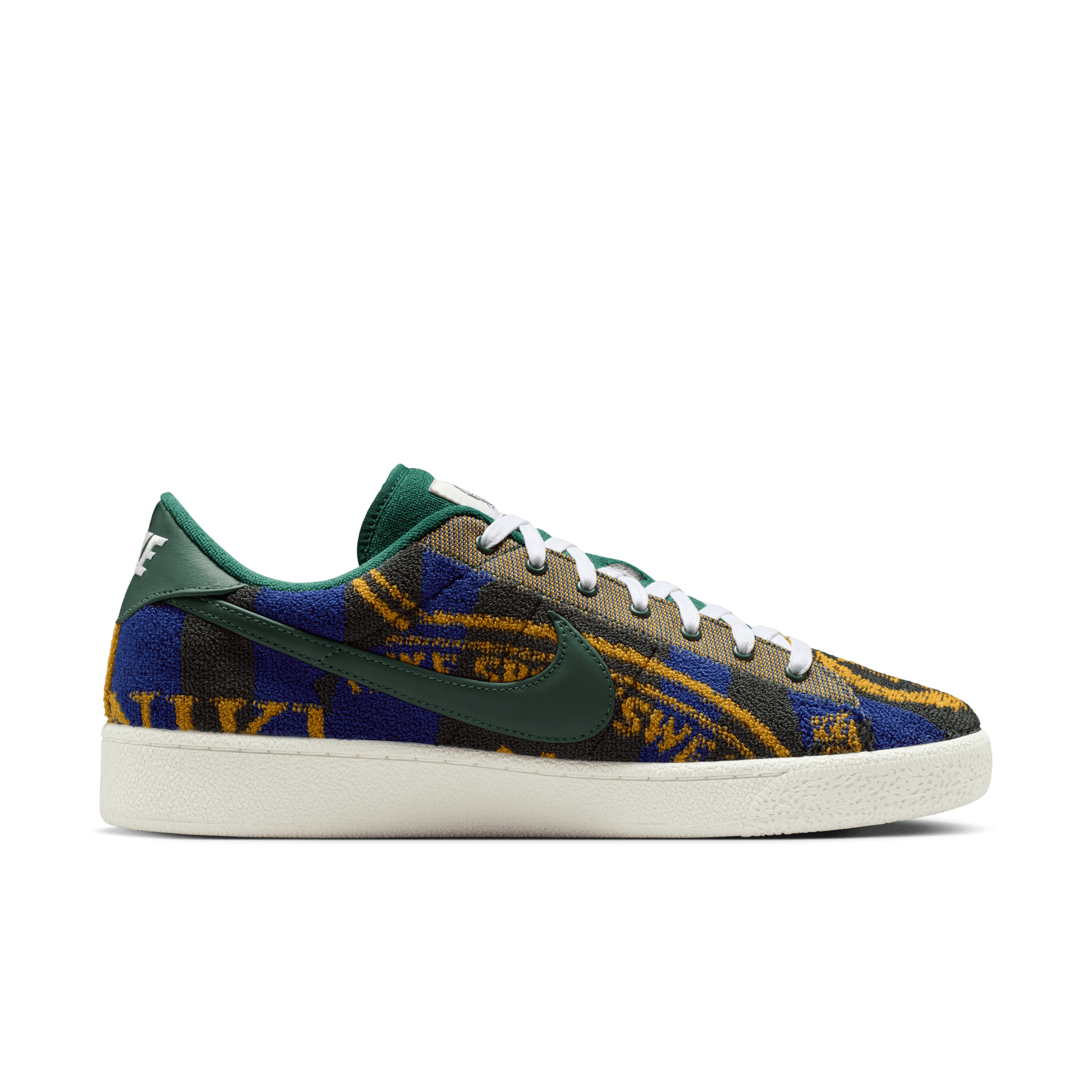Nike Tennis Classic Premium Fir White Sail Angle 2
