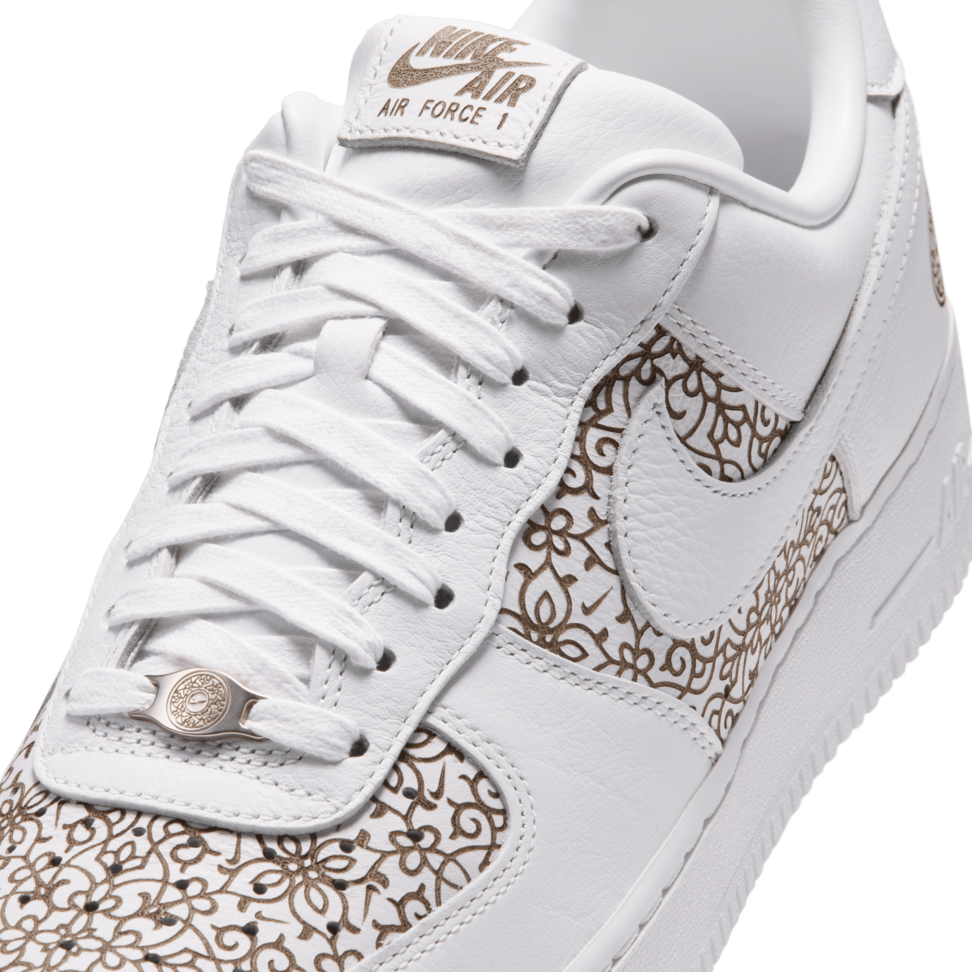 Nike Air Force 1 Low '07 LV8 Family Reunion Angle 6