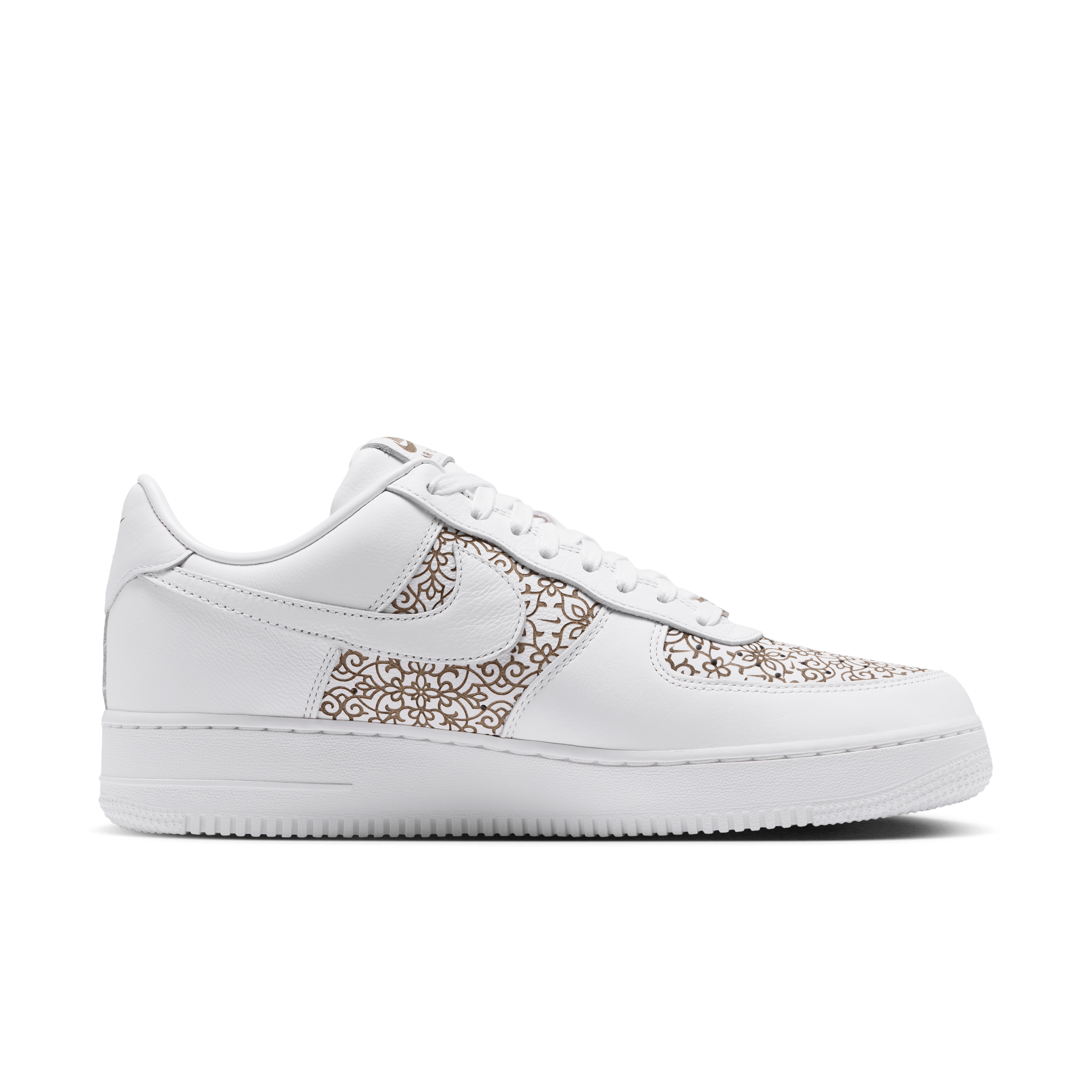 Nike Air Force 1 Low '07 LV8 Family Reunion Angle 2