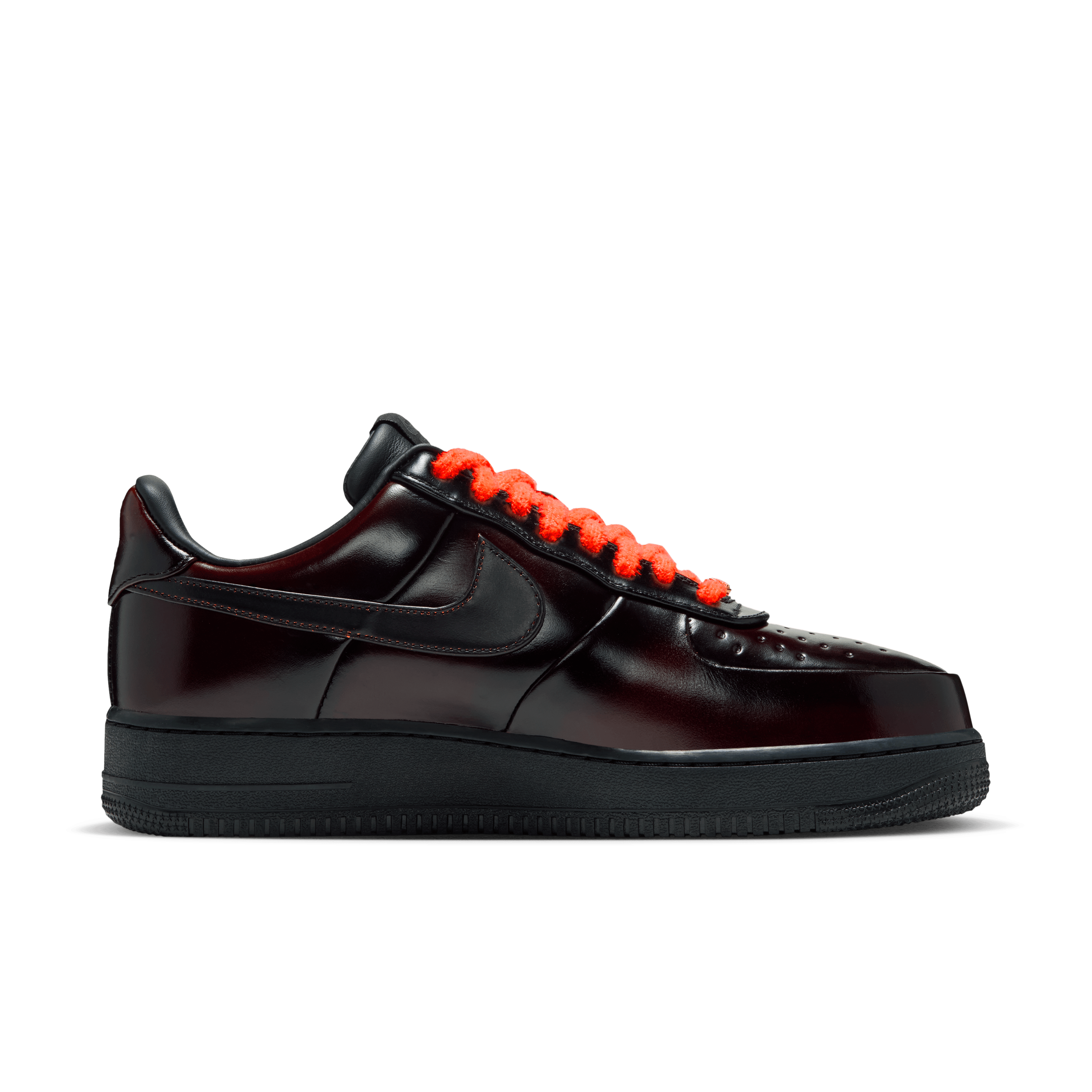 Nike Air Force 1 '07 Black Cinnamon Angle 2