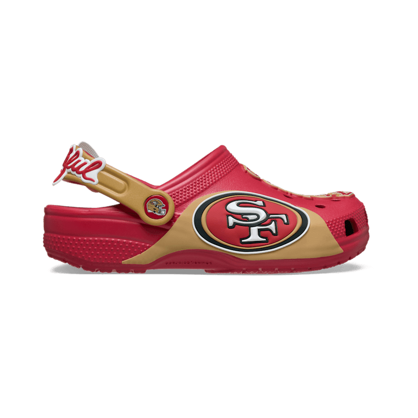 Crocs Classic Clog NFL San Francisco 49ers (2026) (GS) Angle 1