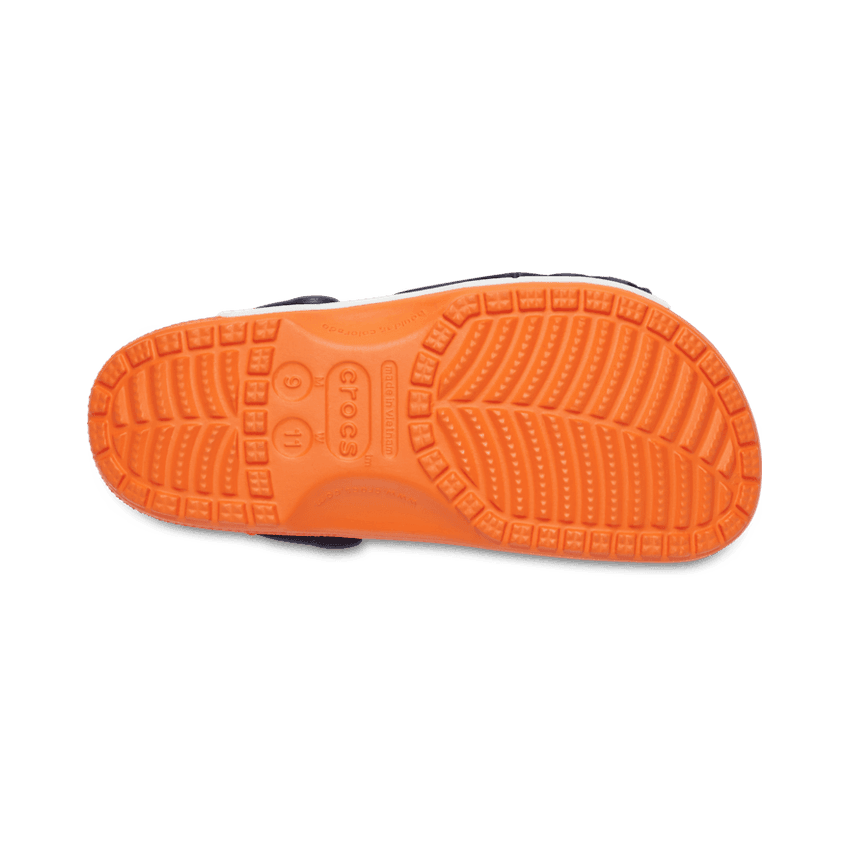 Crocs Classic Clog NFL Denver Broncos (2026) Angle 2