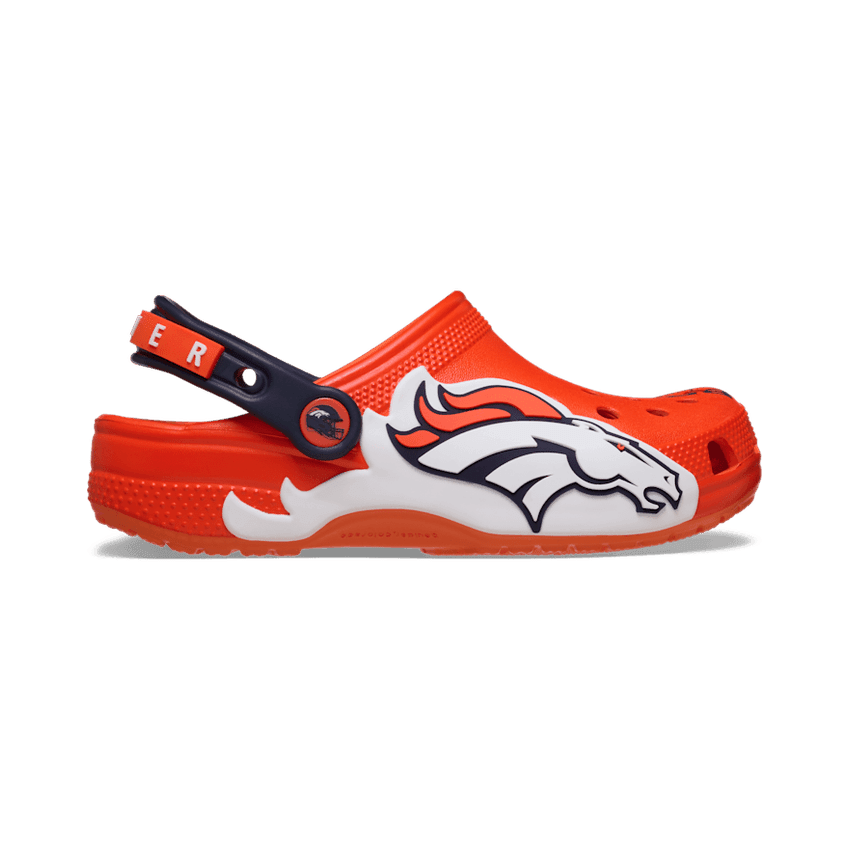 Crocs Classic Clog NFL Denver Broncos (2026) (GS) Angle 1