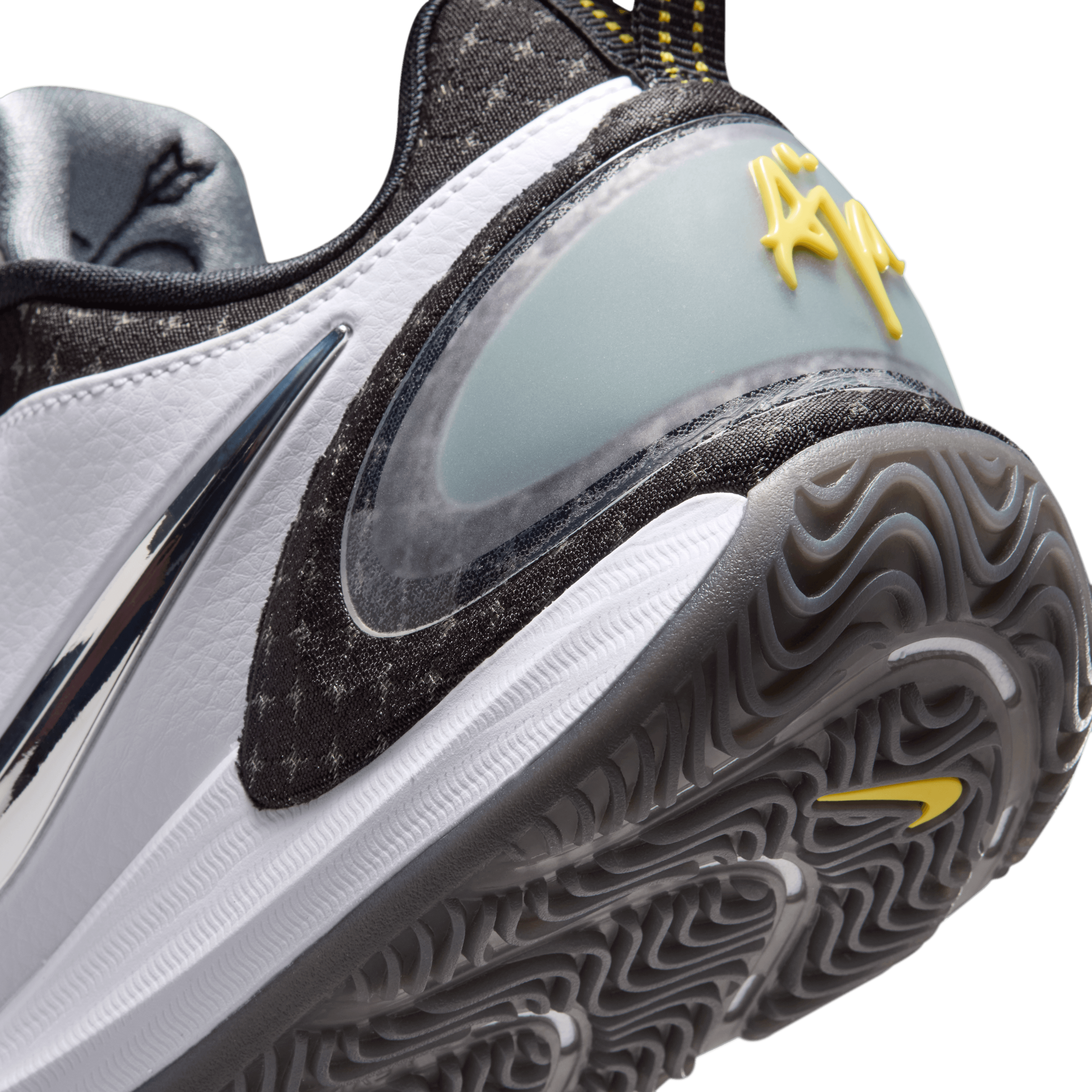 Nike A'Two Dawn Staley PE Angle 7