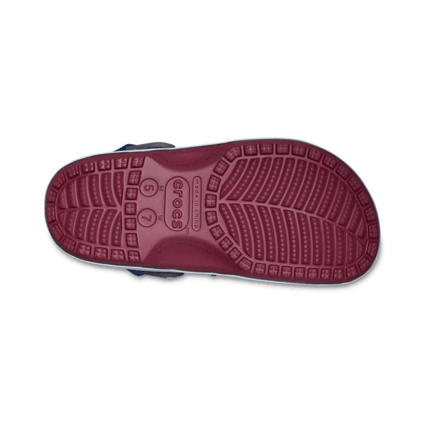 Crocs Classic Classic Clog Yu-Gi-Oh! Seto Kaiba Angle 2