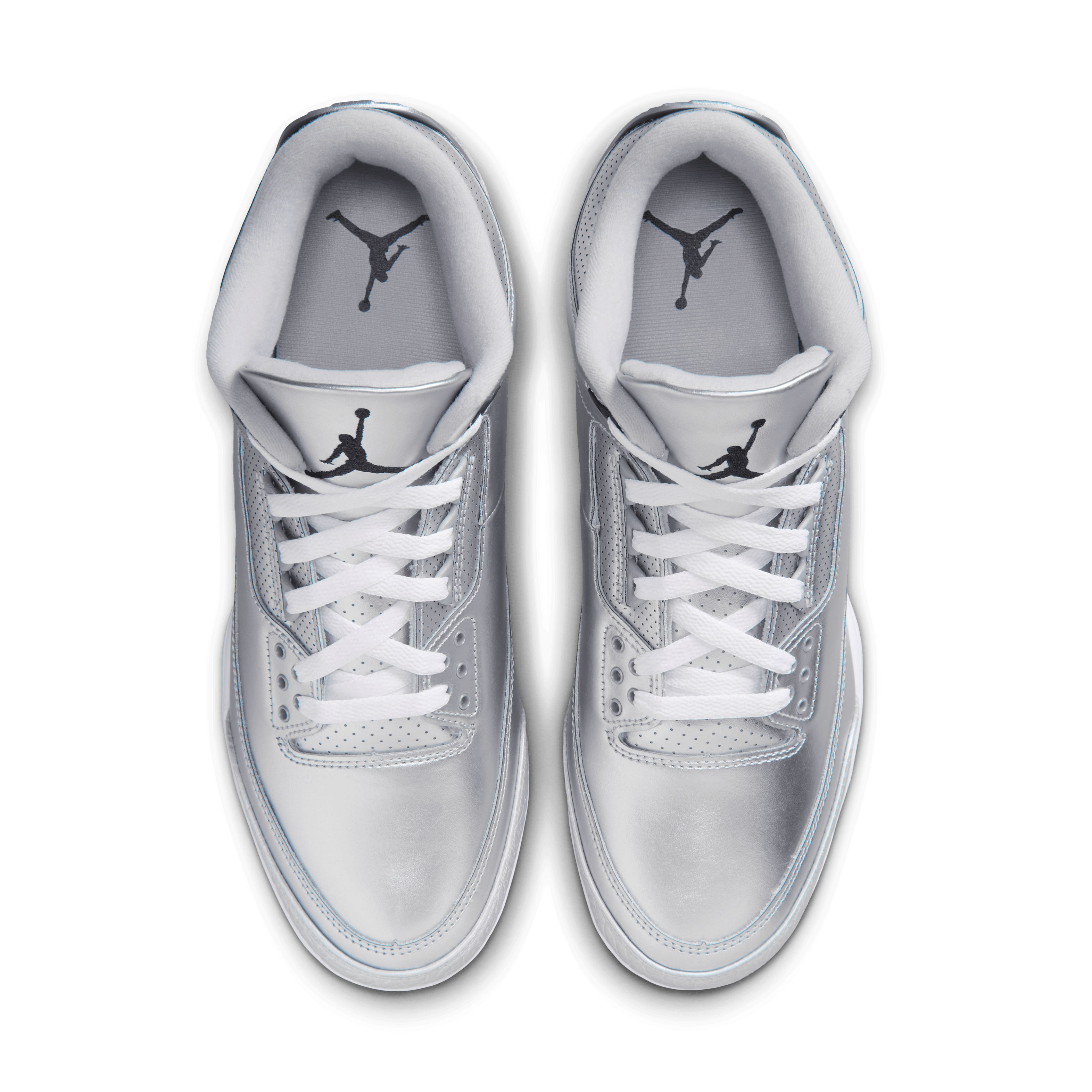 Air Jordan 3 Mid TD Metallic Silver Angle 3