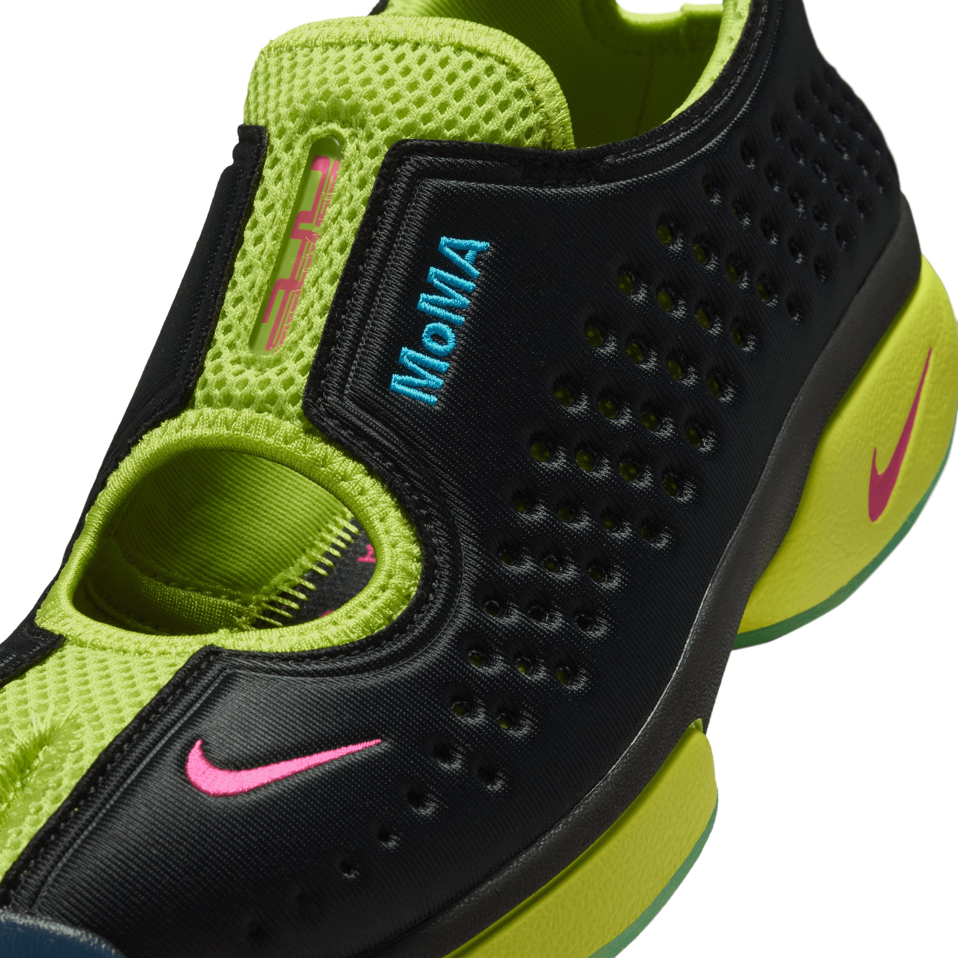 Nike Air Rift 2 MoMA Black Light Fuchsia Angle 6