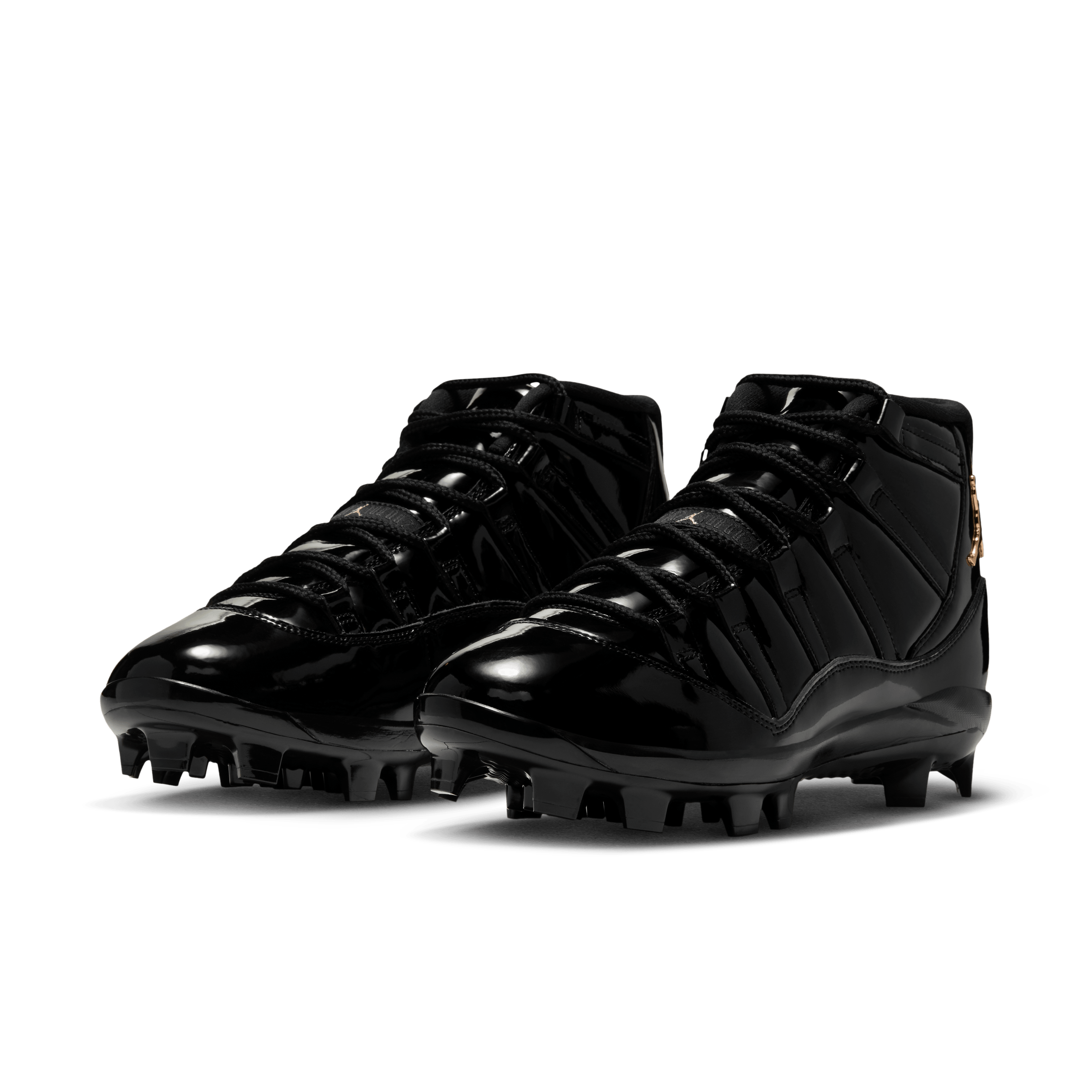 Air Jordan 11 Retro MCS Black Gold Angle 4