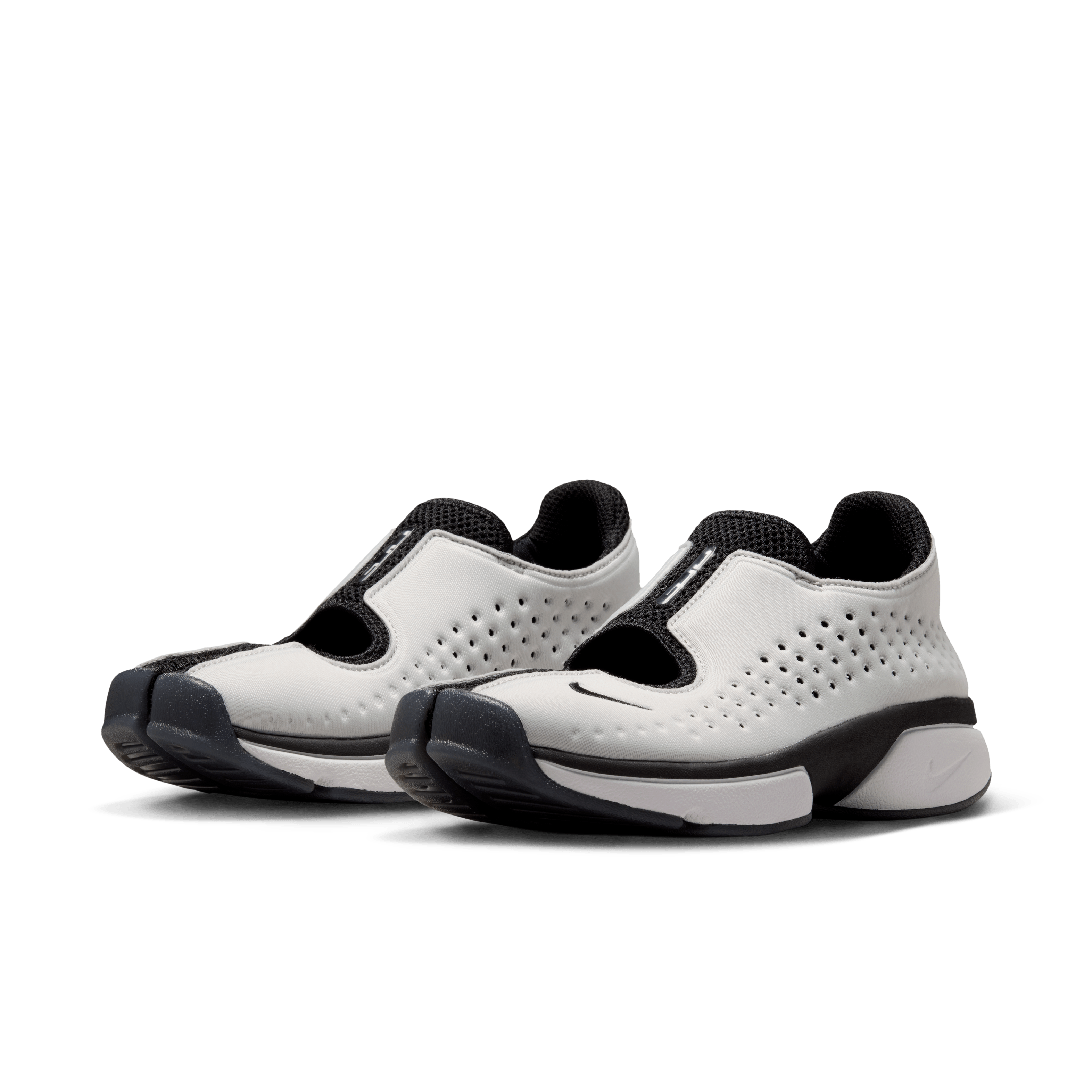 Nike Air Rift 2 Black Metallic Silver (W) Angle 4