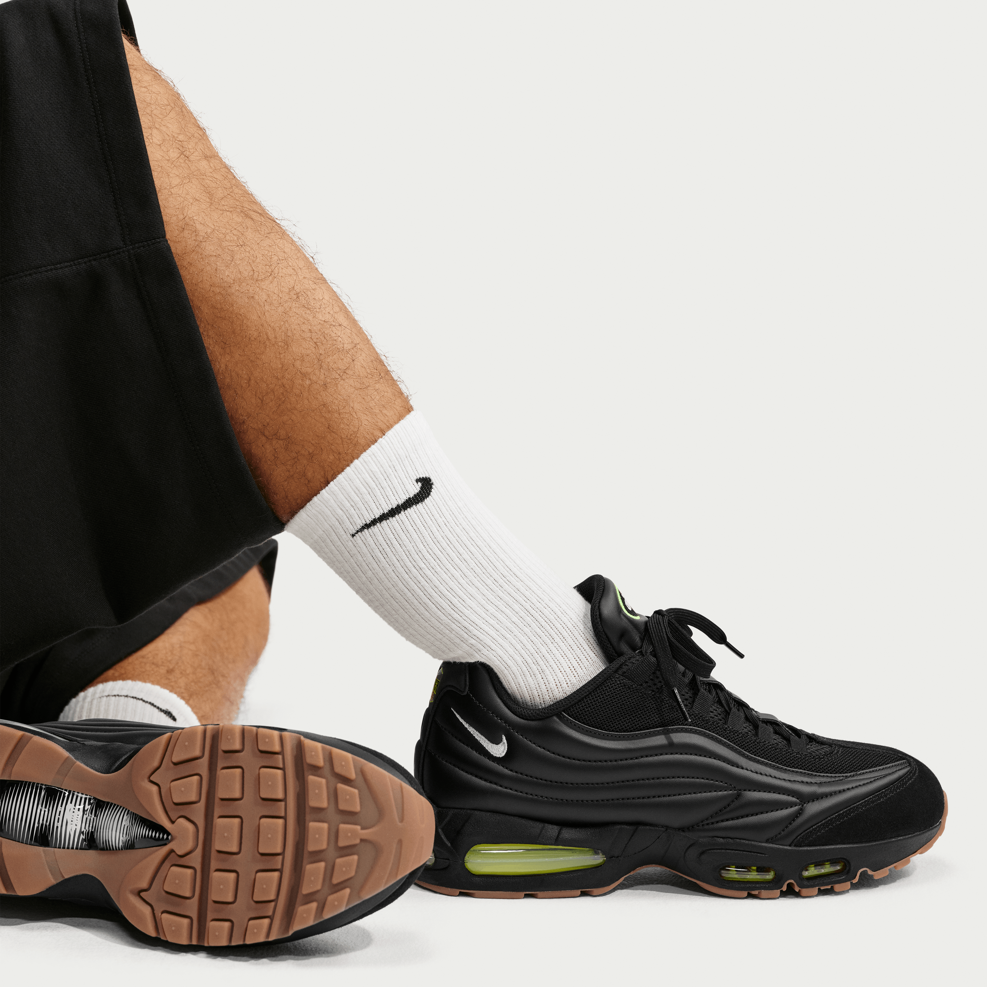 Nike Air Max 95 Big Bubble PRM Tiempo Premier Angle 7