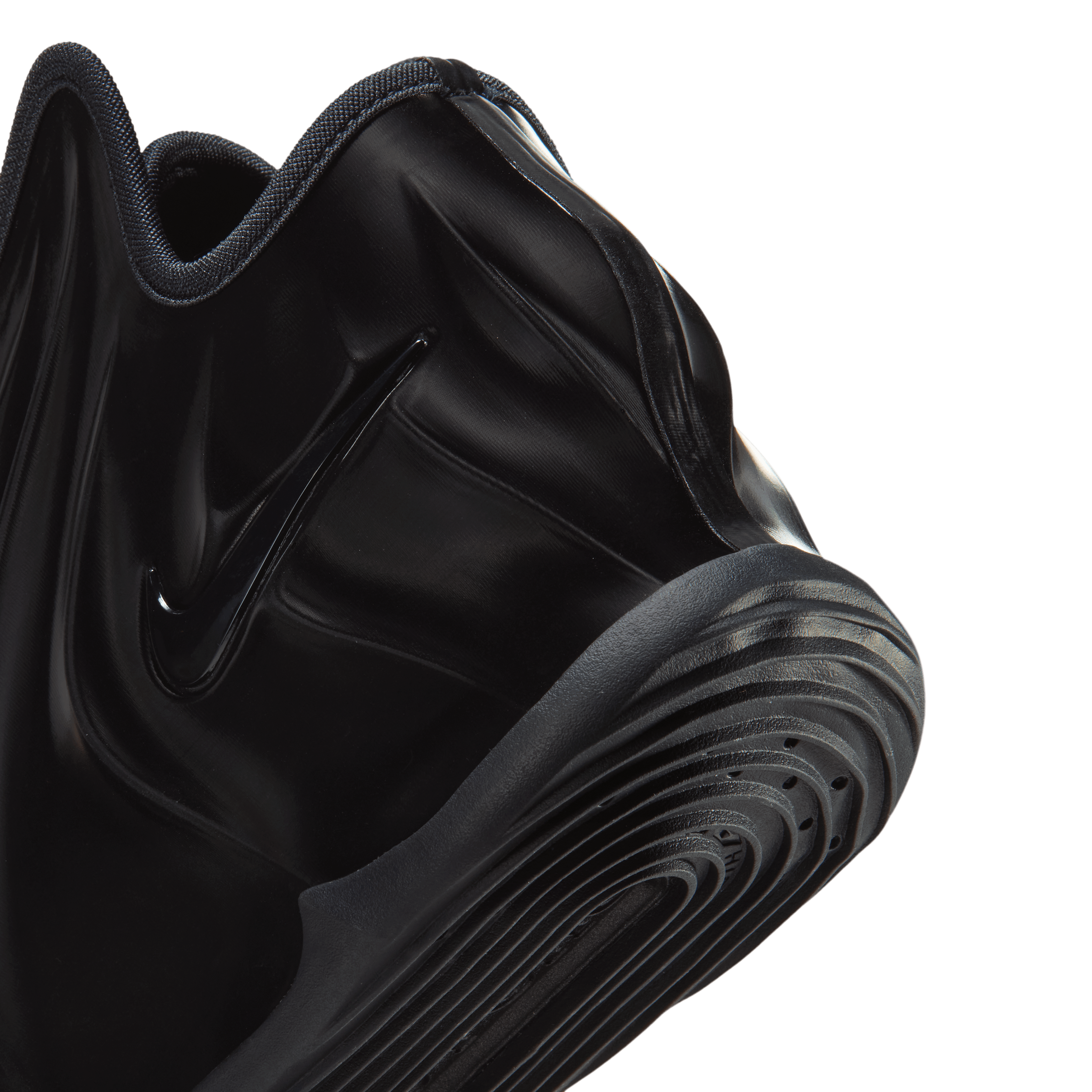 Nike GT Future Triple Black Angle 7
